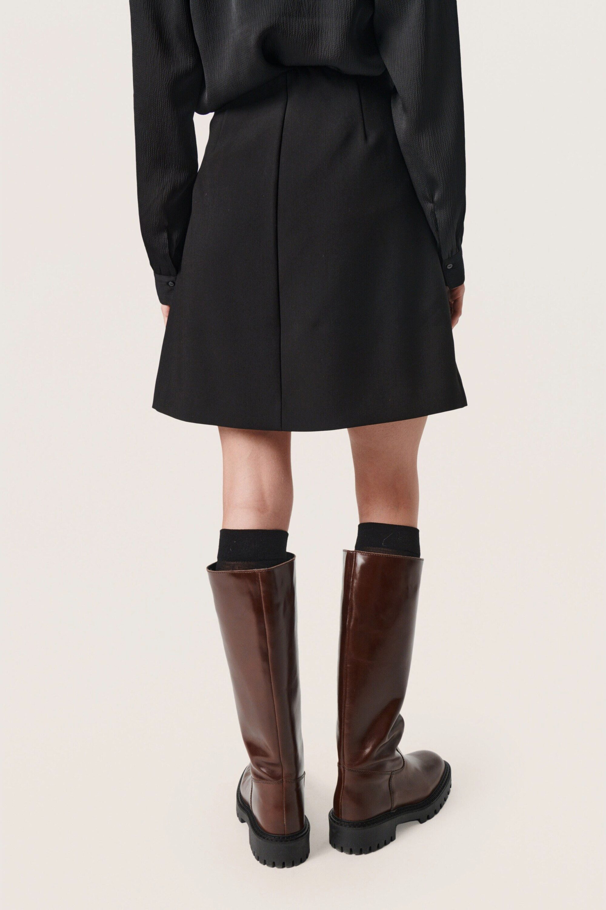 SOAKED IN LUXURY A-Linien-Rock Corinne (1-tlg) Plain/ohne Details