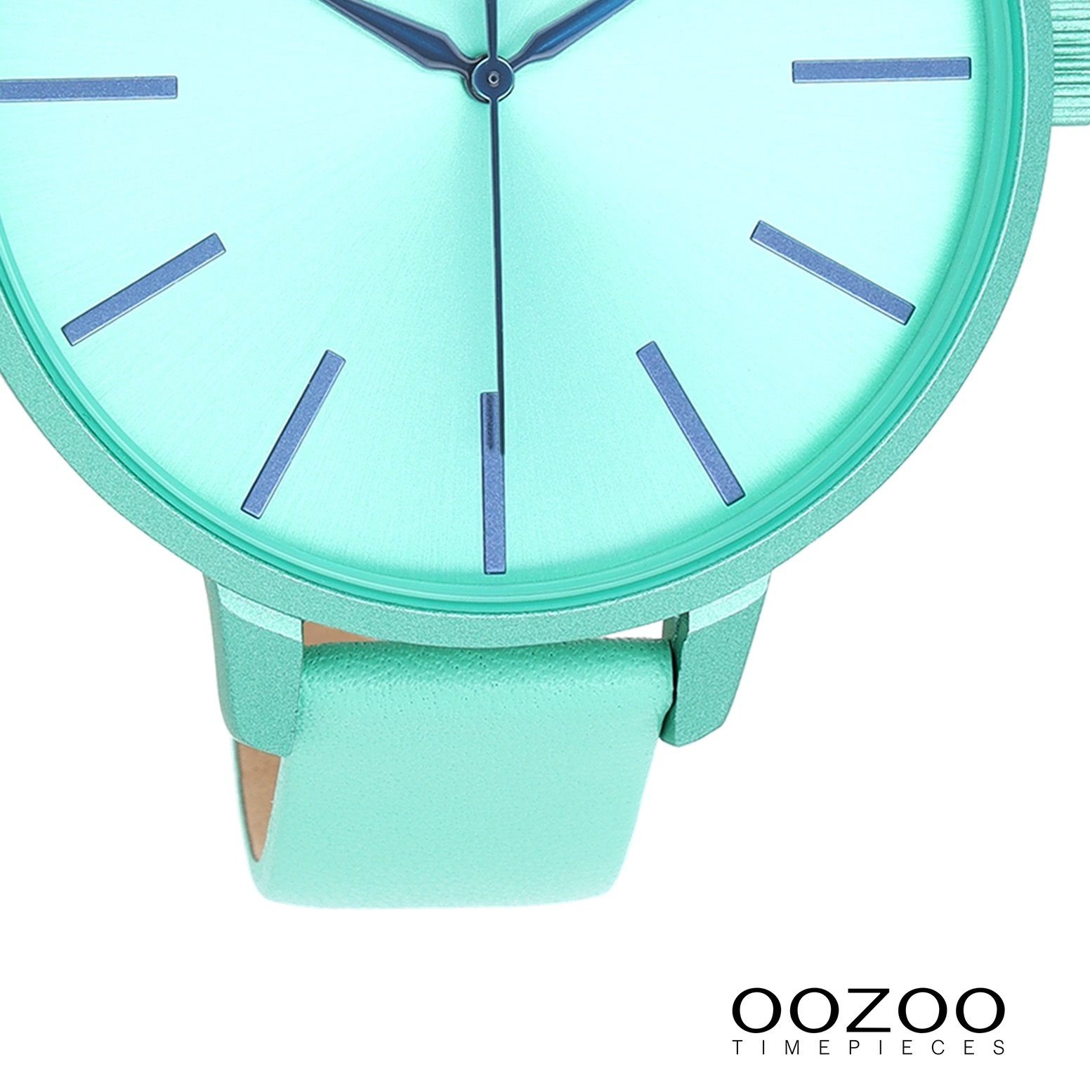 OOZOO Quarzuhr Oozoo Damen Armbanduhr Timepieces Analog, (Analoguhr), Damenuhr rund, extra groß (ca. 48mm), Lederarmband grün, Fashion