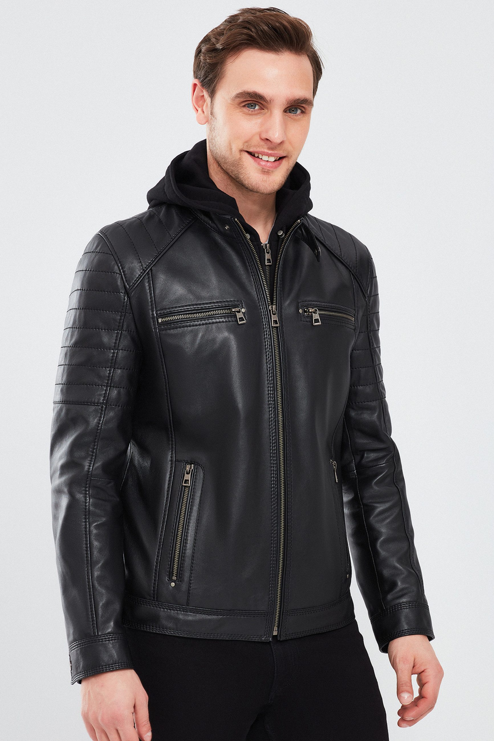 Derimod Lederjacke Sergio Kapuzen-Sport-Lederjacke Regular Fit, Reißverschluss, Mit Kapuze, Kurz, Textilfutter
