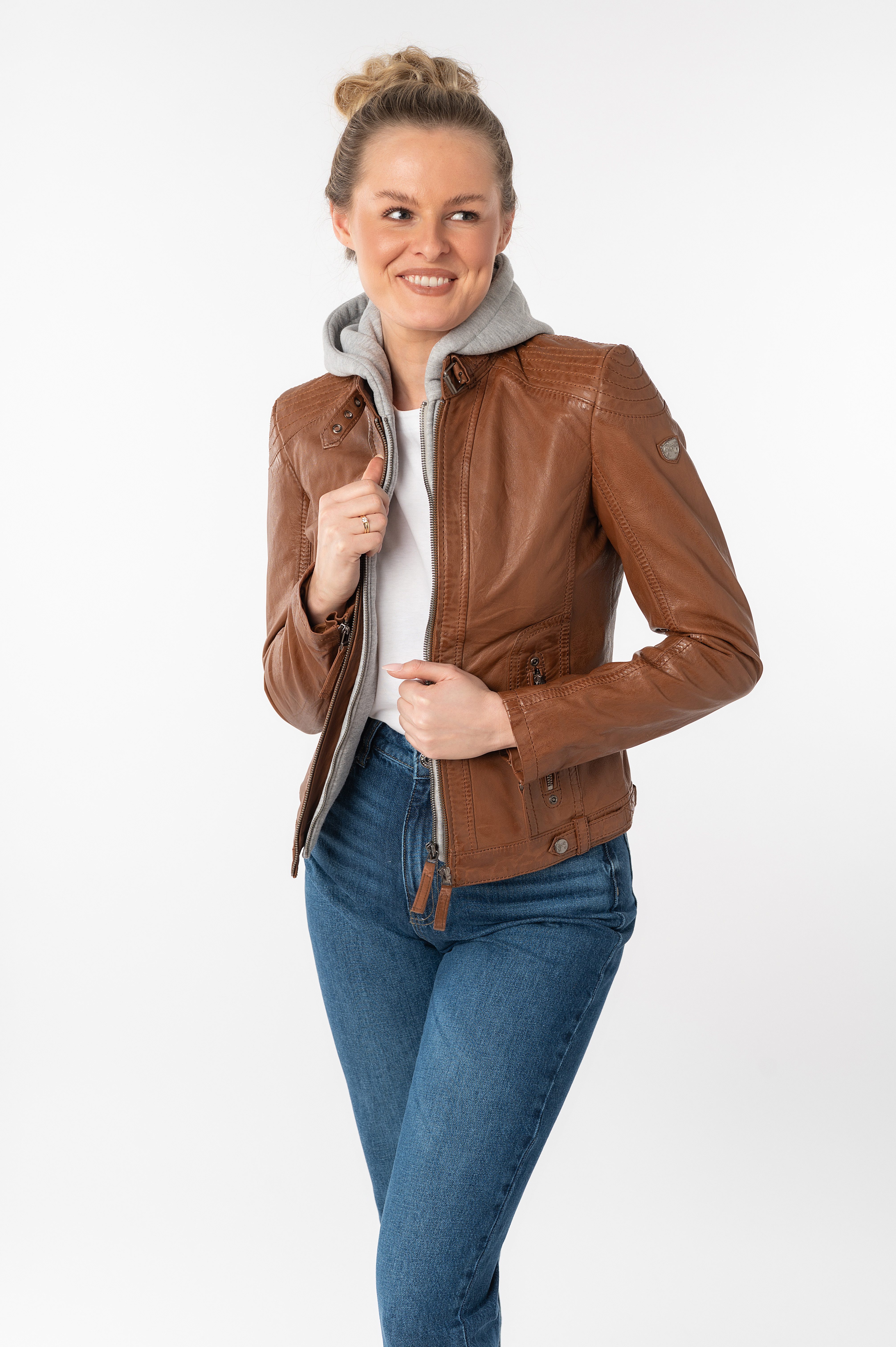 Mauritius Lederjacke Junja mit abnehmbarem Kapuzen-Einsatz und aufwendigen Biker-Details