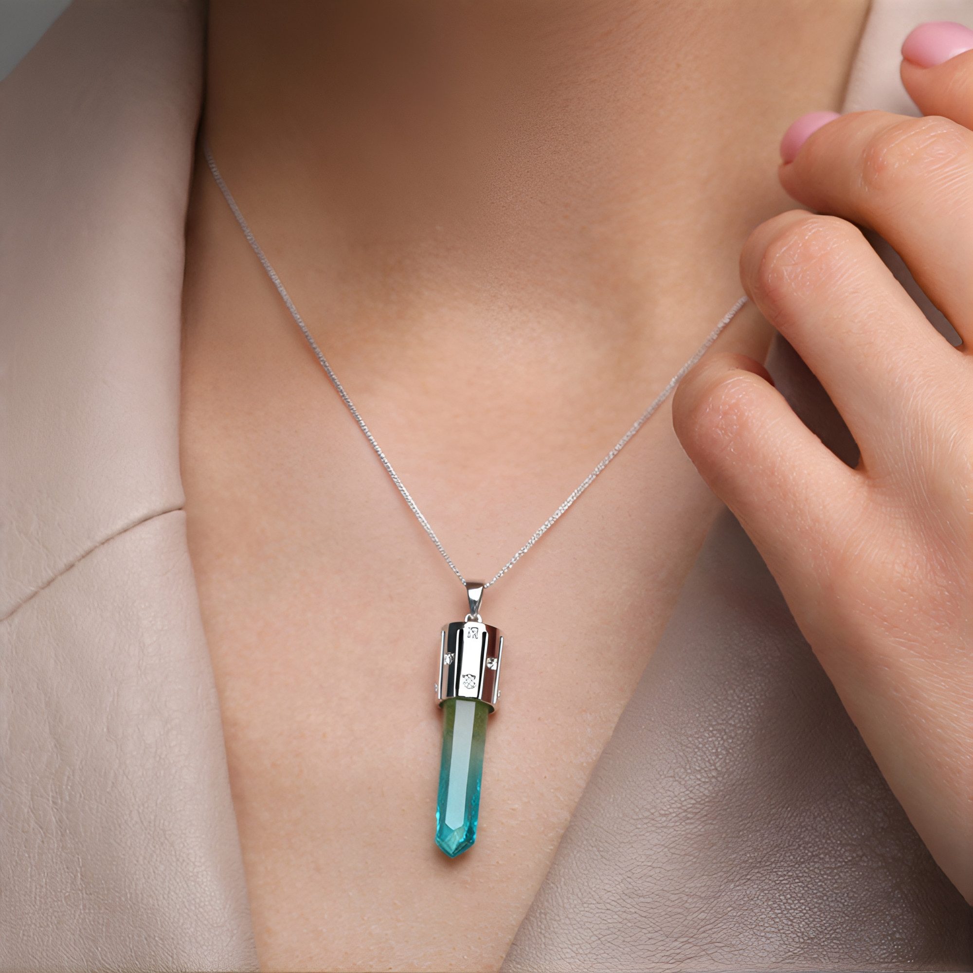 Cavill Kettenanhänger Cavill Silberanhänger mit mehrfarbigem Quarz & rundem Zirkon 35x6 mm (1-tlg)