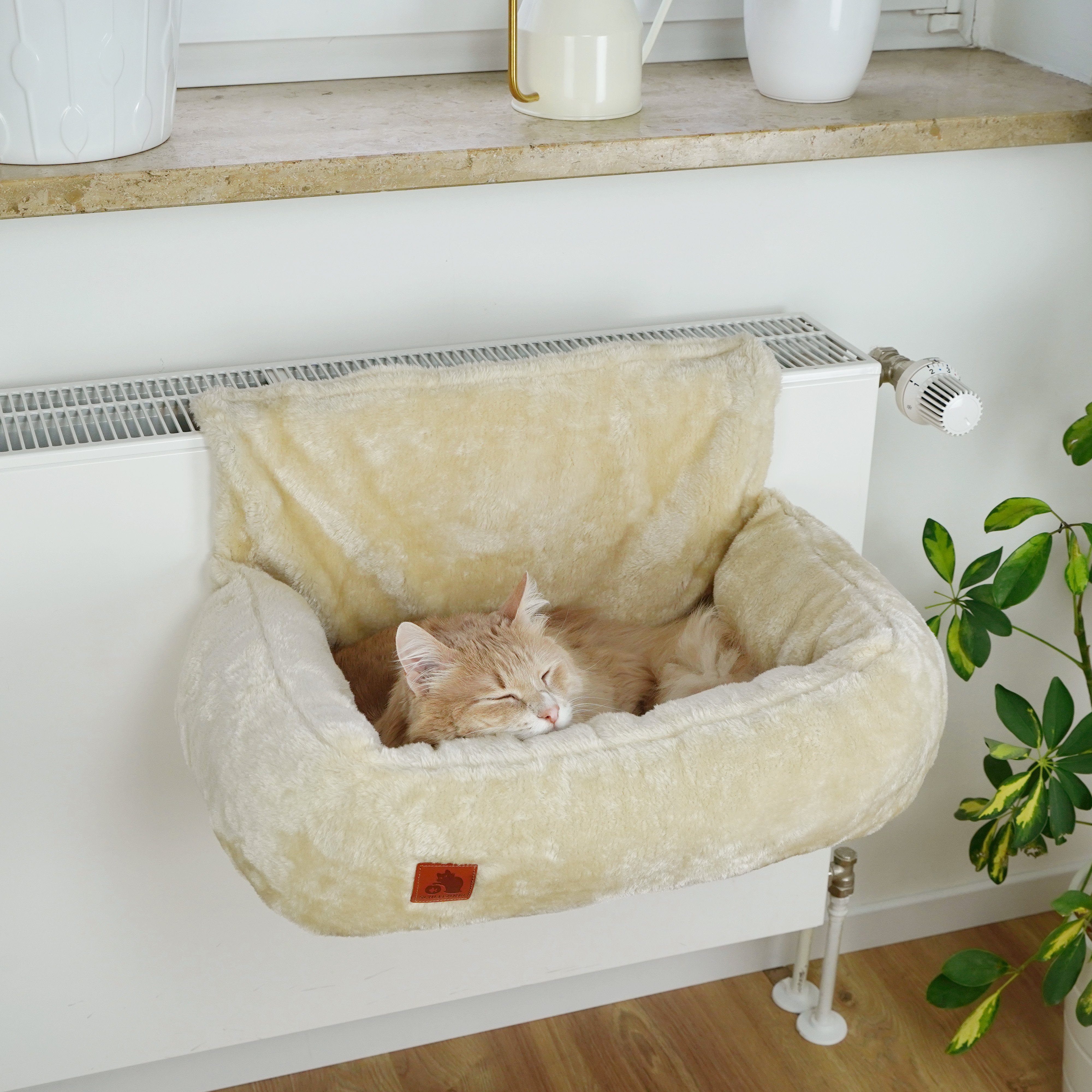 SCHLITZOHR Katzen-Hängematte Heizungsliege Lucky, Polyester, Heizungsliege waschbar, Hängematte für Katzen, Heizkörper Liege