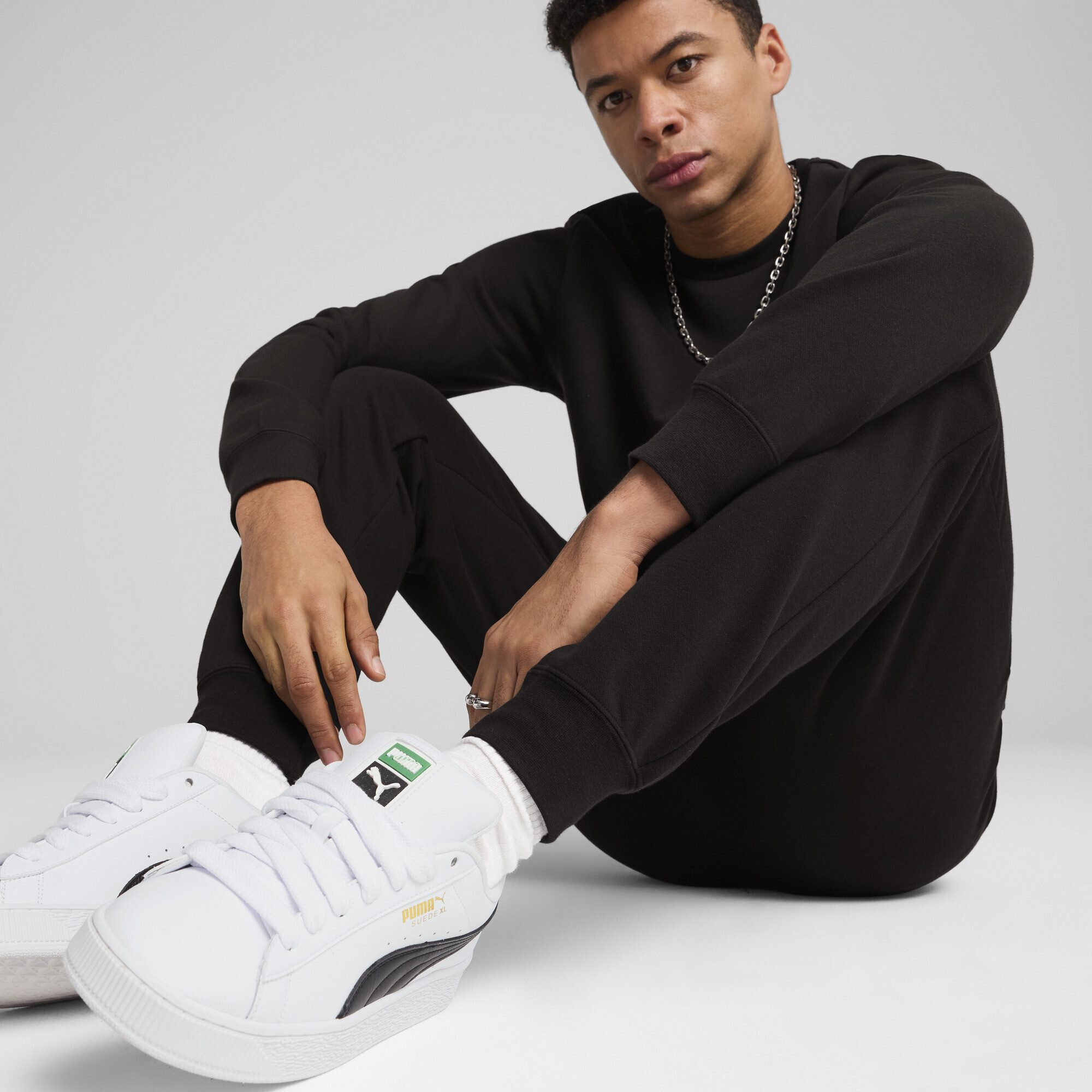 PUMA Sporthose Essentials No. 1 Logo Jogginghose Herren