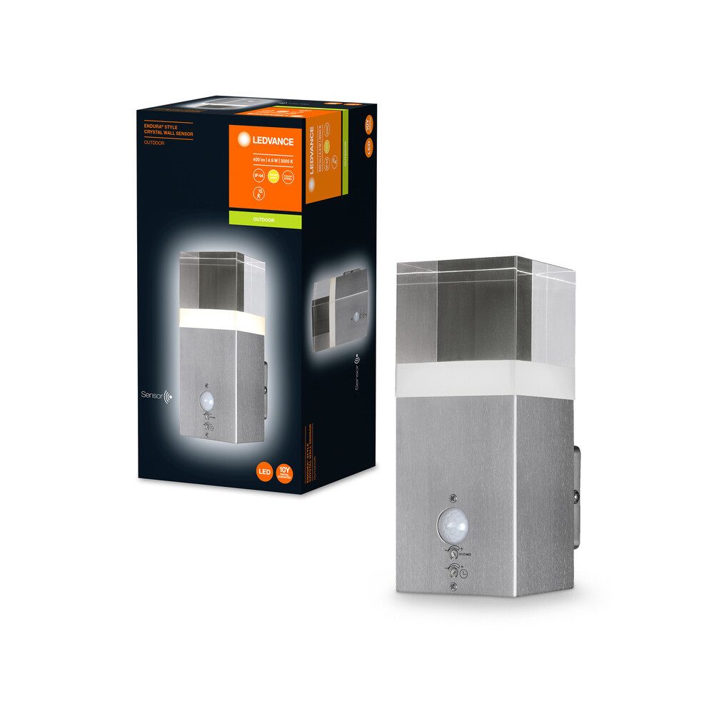 Ledvance Außen-Wandleuchte 4,9W, warmweiß, 400lm, IP44, wassergeschützt, G, 3000K, wassergeschützt, warmweiß