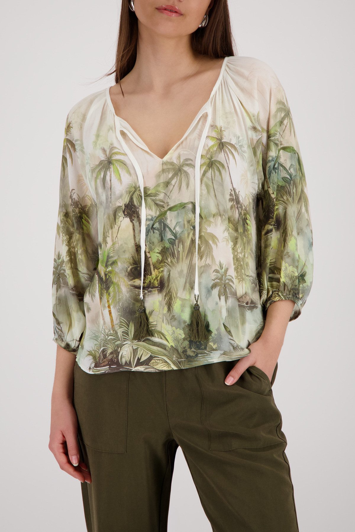 Monari Schlupfbluse Bluse Tropical Allover Regular fit mit tropischem Print