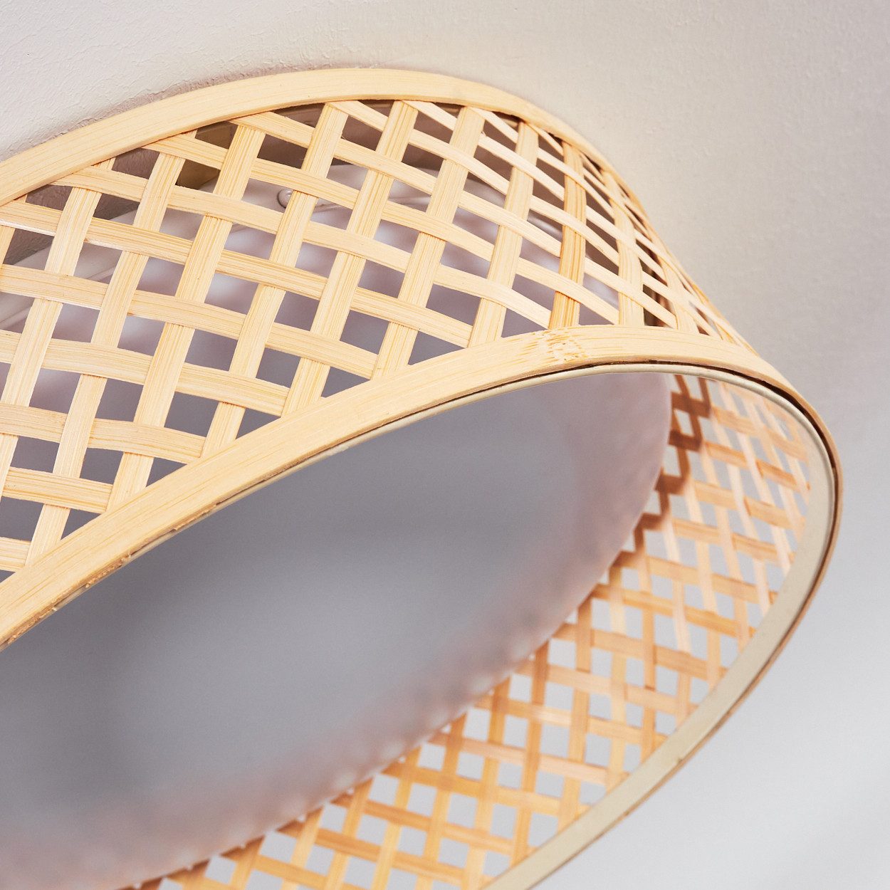 hofstein Deckenleuchte Deckenlampe aus Metall/Bambus/Kunststoff in Weiß/Natur im Boho-Design, ohne Leuchtmittel, moderne Deckenleuchte, dimmbar über Wandschalte – Bild 3 von 5
