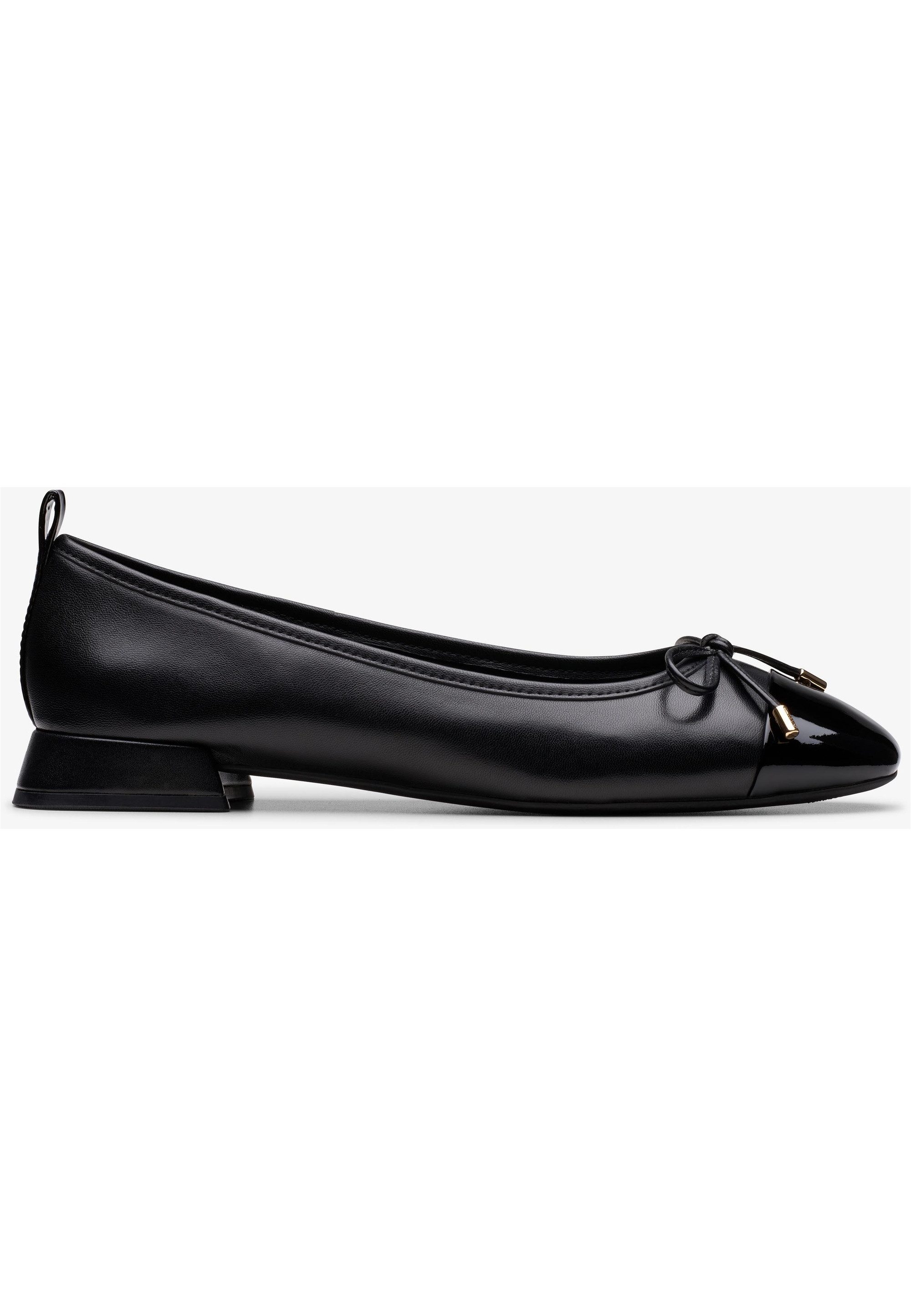 Clarks Ubree15 Poppy Ballerina im simplen und eleganten Look