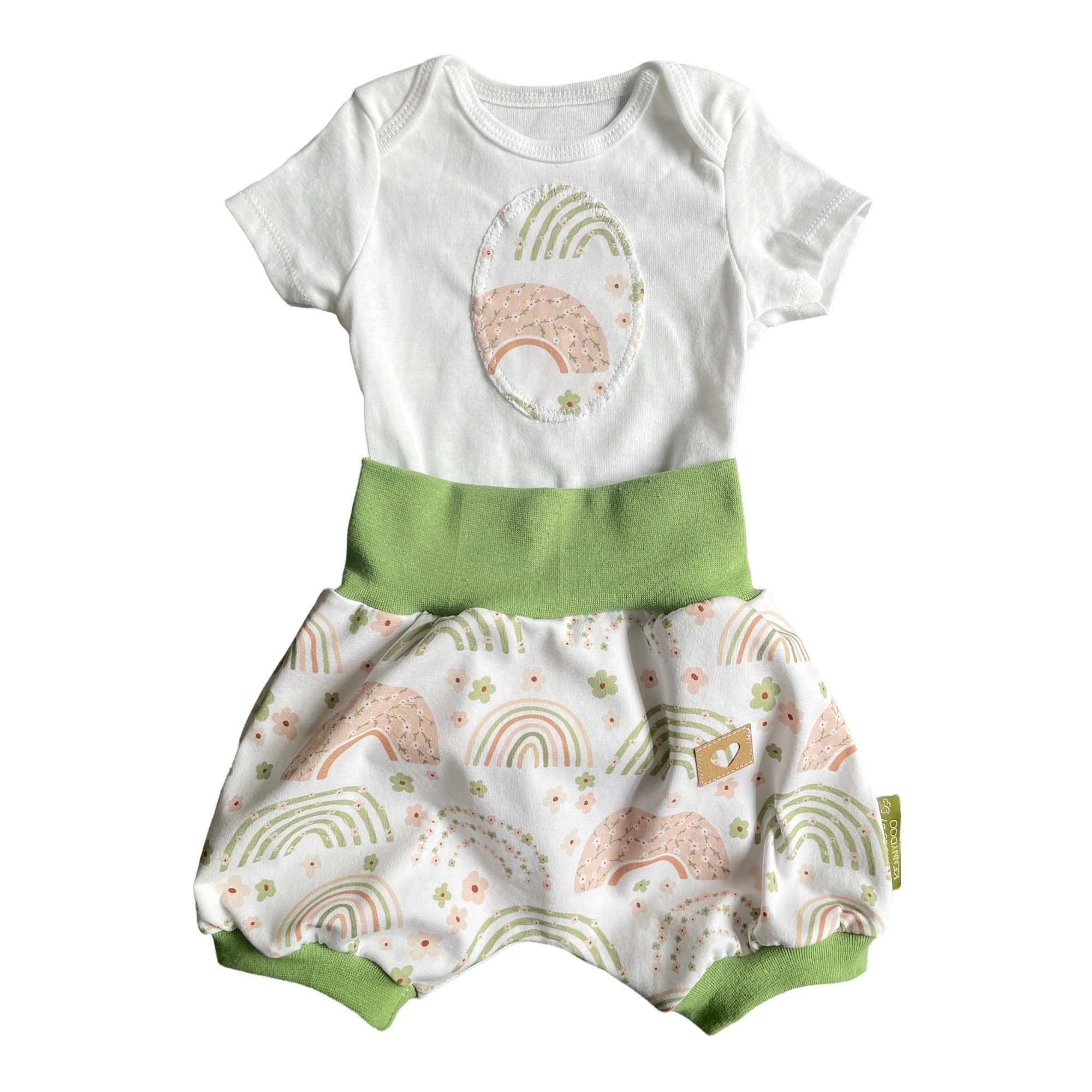 mit kennydoo pastell Kinder- Set Body teilig) Baby & niedlichem Design "Regenbogen" (2 Shorts