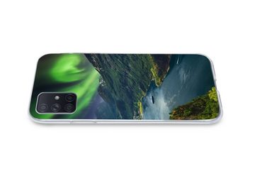 MuchoWow Handyhülle Nordlichter - Berg - Boot - Norwegen, Handyhülle Samsung Galaxy A51, Smartphone-Bumper, Print, Handy
