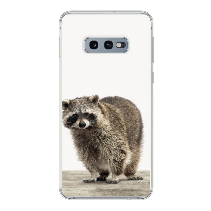 MuchoWow Handyhülle Waschbär - Tiere - weißer Hintergrund - Jungen - Mädchen - Kinder Phone Case Handyhülle Samsung Galaxy S10e Silikon Schutzhülle