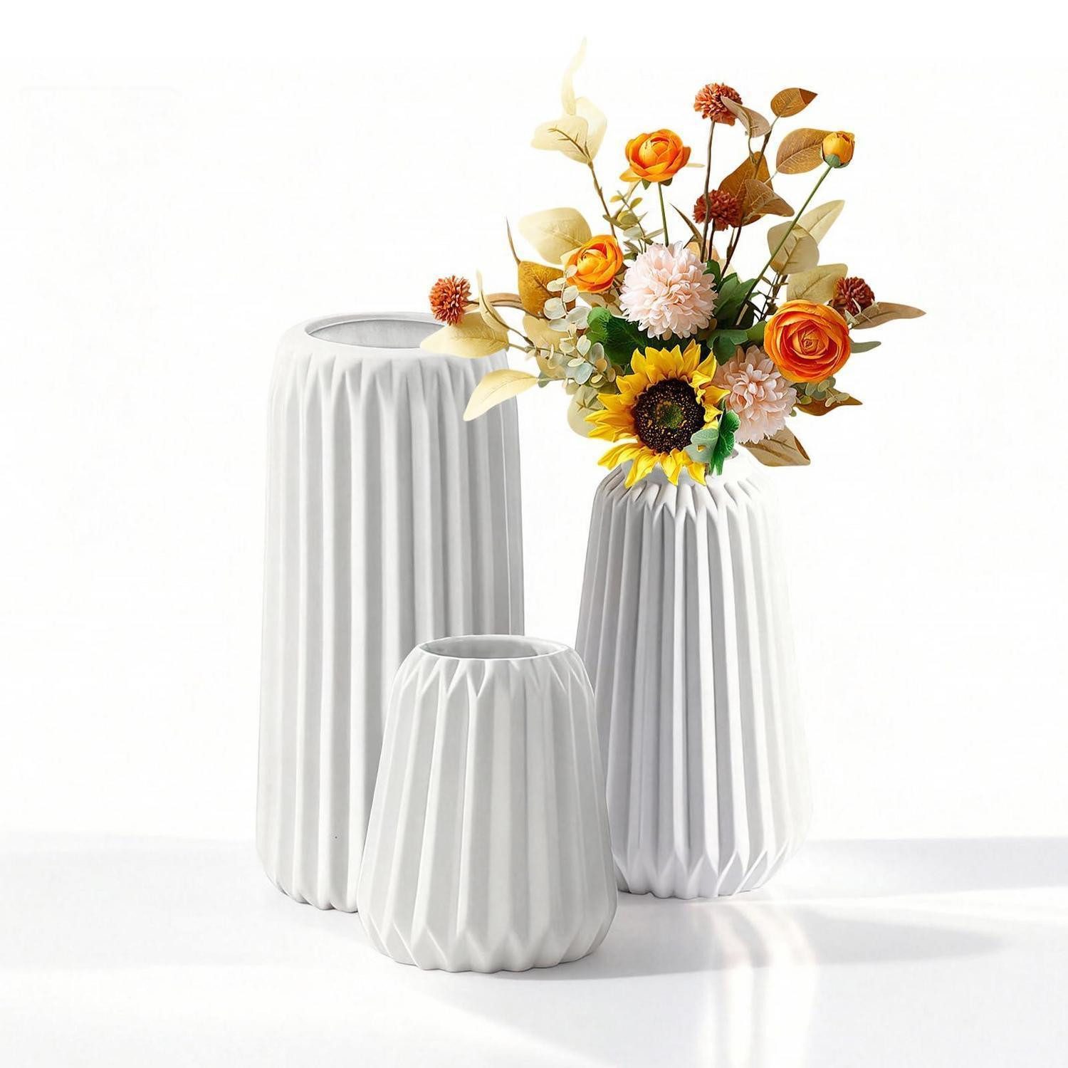 LuxusKollektion Dekovase Weiße Keramik Vase Modern Deko Matte (1 St)