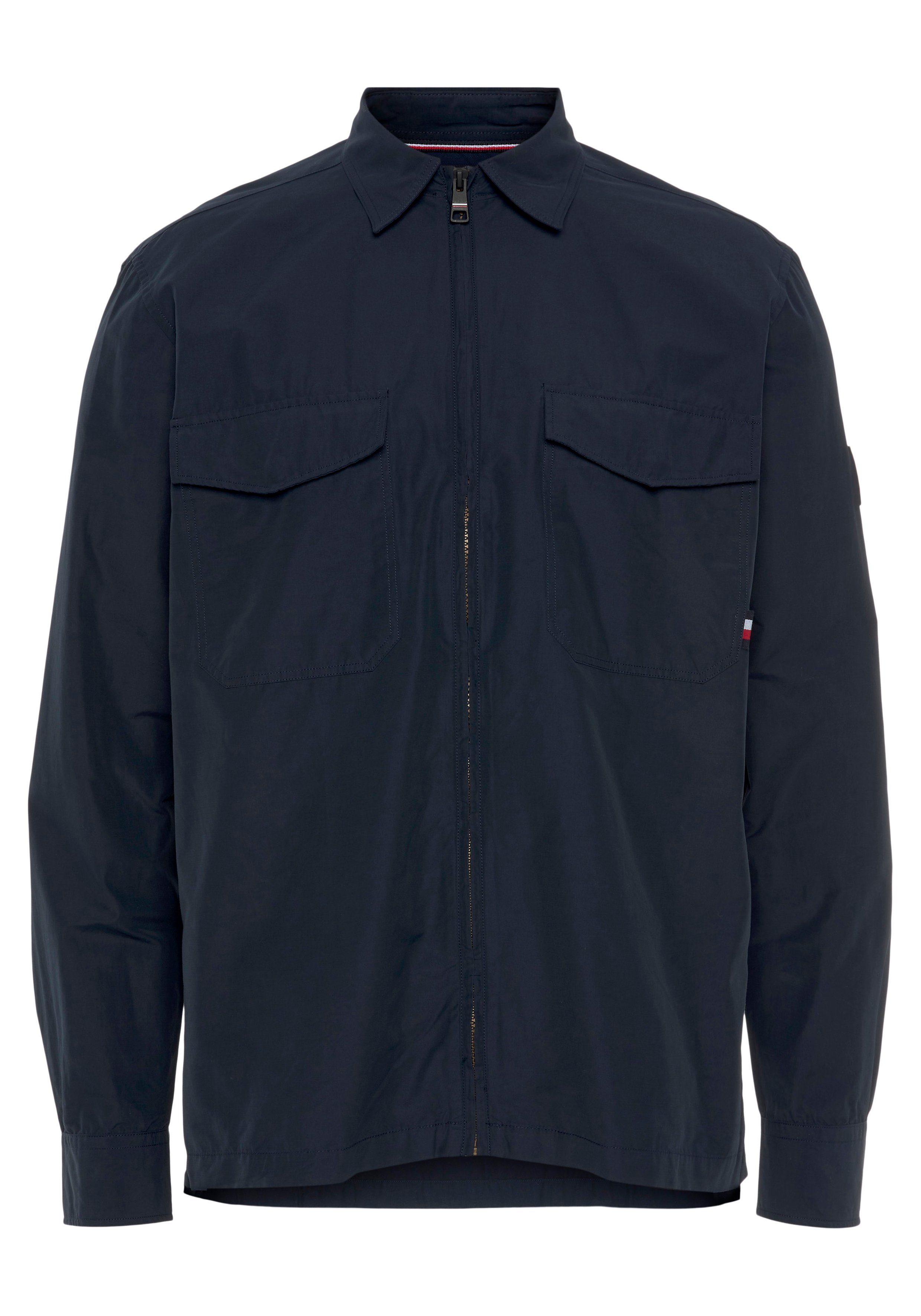 Tommy Hilfiger Langarmhemd PAPER TOUCH OVERSHIRT mit Tommy Hilfiger  Logobadge