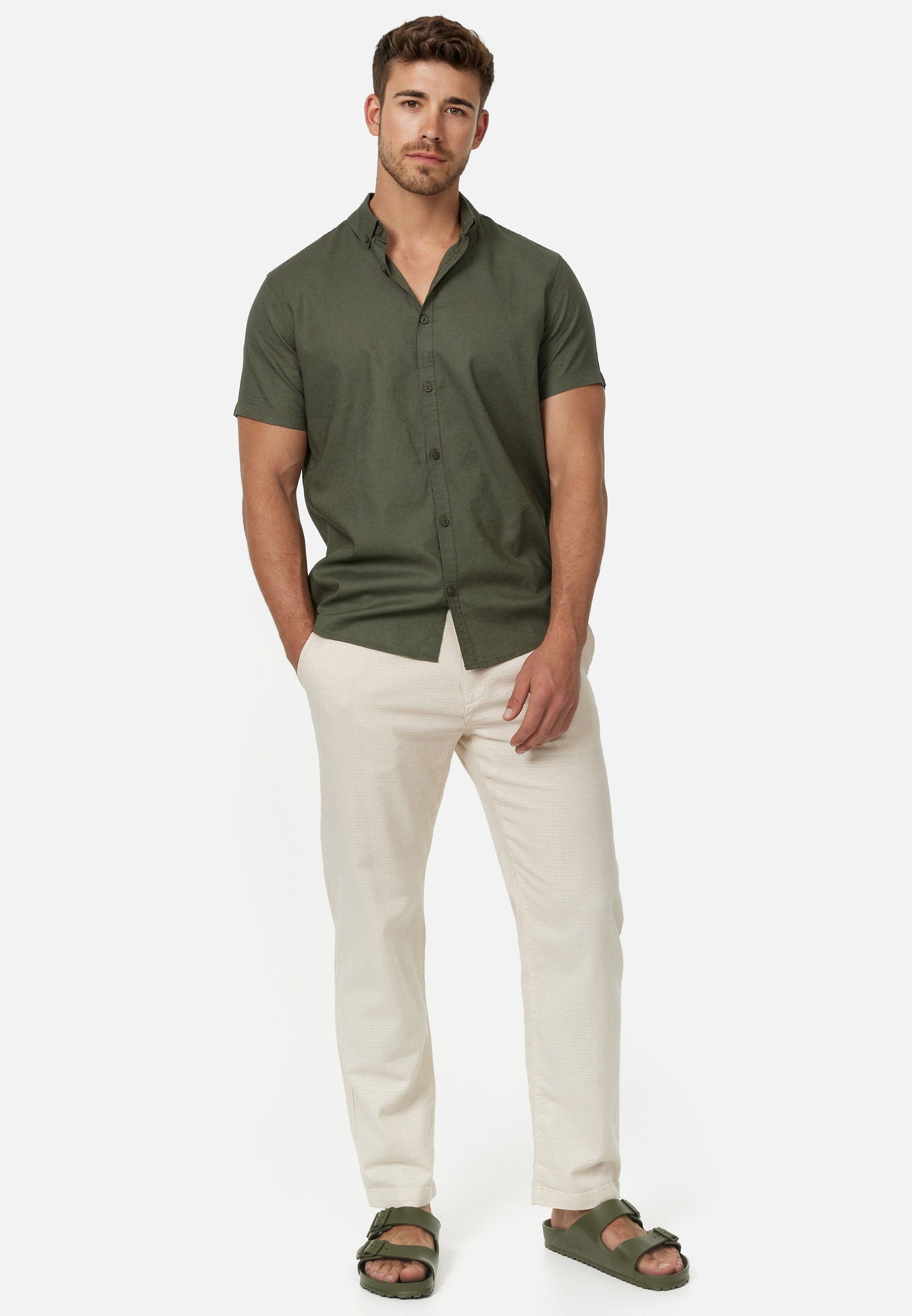 Indicode Kurzarmhemd Herren INBravida Herrenhemd Kurzarm aus einem leichtem Leinenmix, mit Button-Down-Kragen
