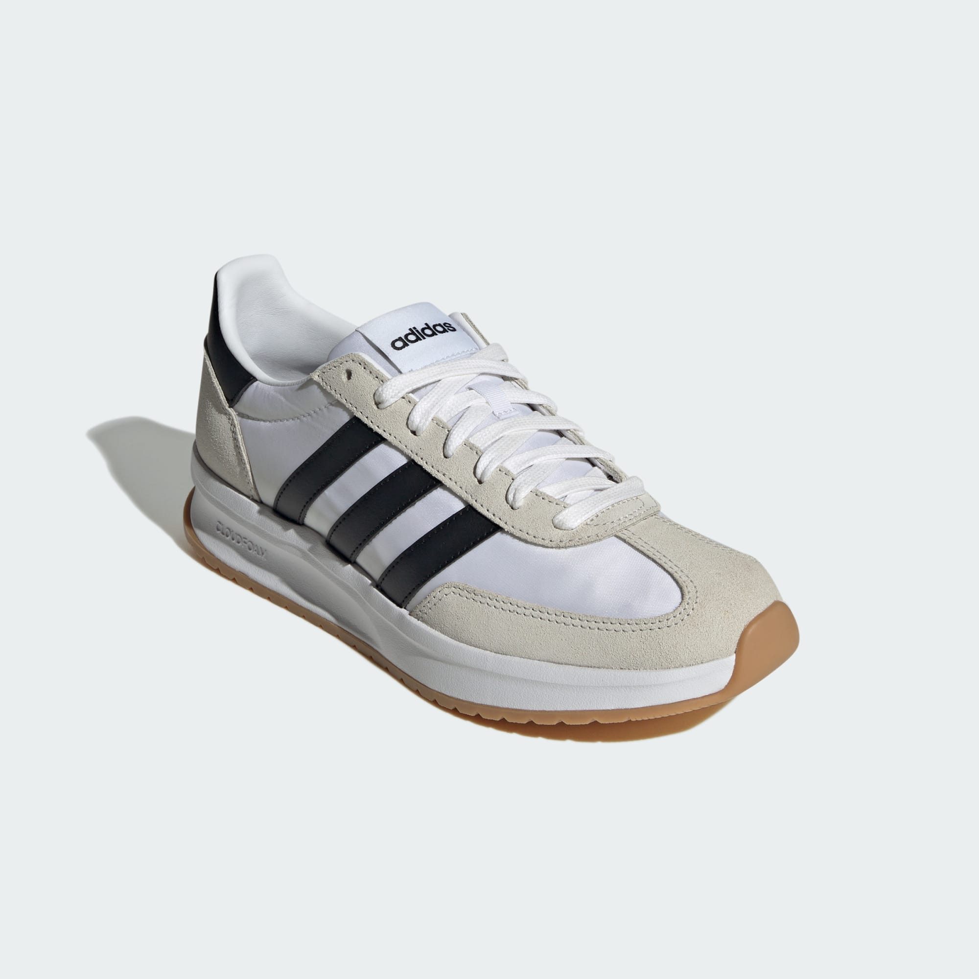 Cloud White / Core Black / Grey One