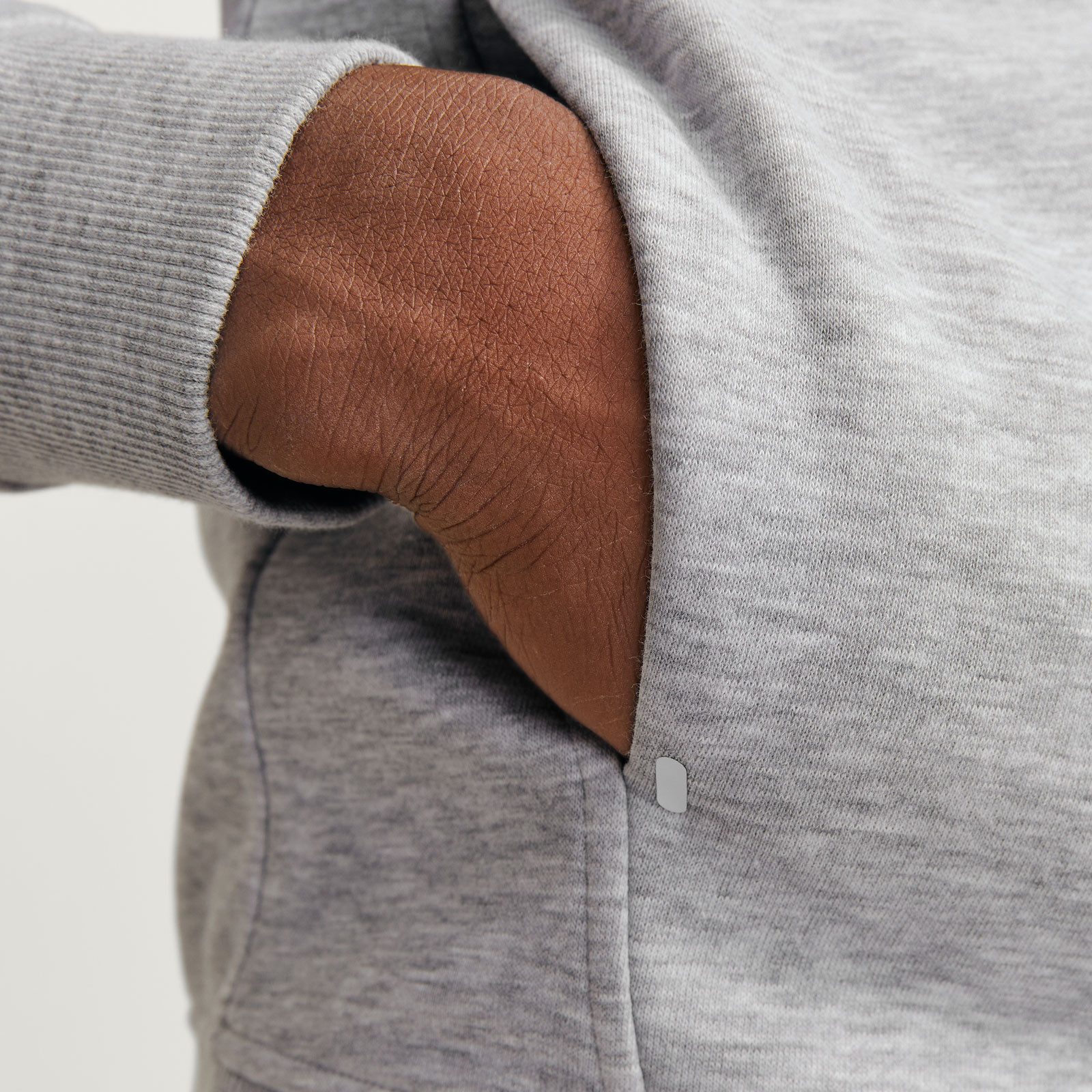 Jack & Jones Kapuzensweatshirt JJTree Sweat Hood mit Markenschriftzug auf der Vorderseite