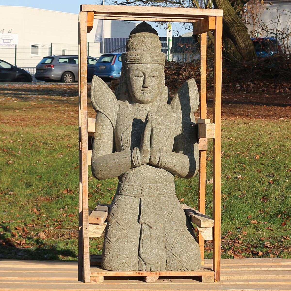 Oriental Galerie Buddha Handarbeit 100 Teppanom Massiv St), Ursprungsland Steinfigur cm Herstellung Figur traditionelle sitzend Dekofigur in Greenstone (1 im