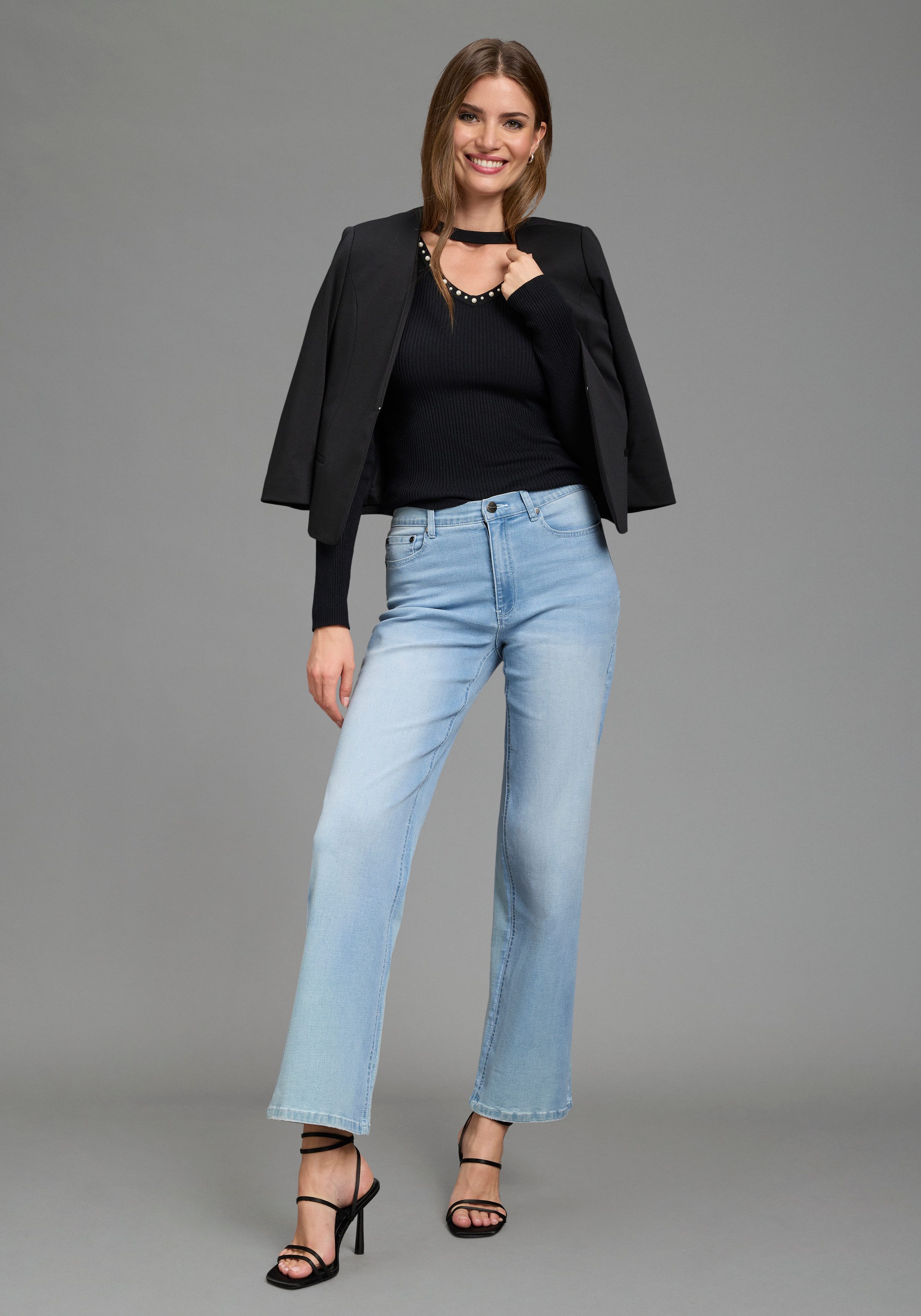 Zum Outfit 6