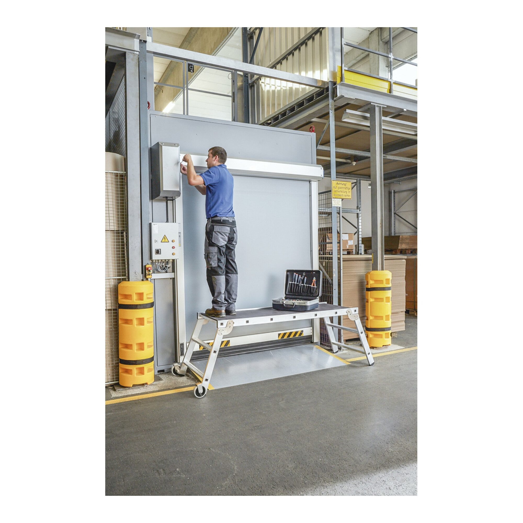 Zarges T-Gleiter ZARGES Workmaster Plus P - Arbeitsplattform, klappbar Holz
