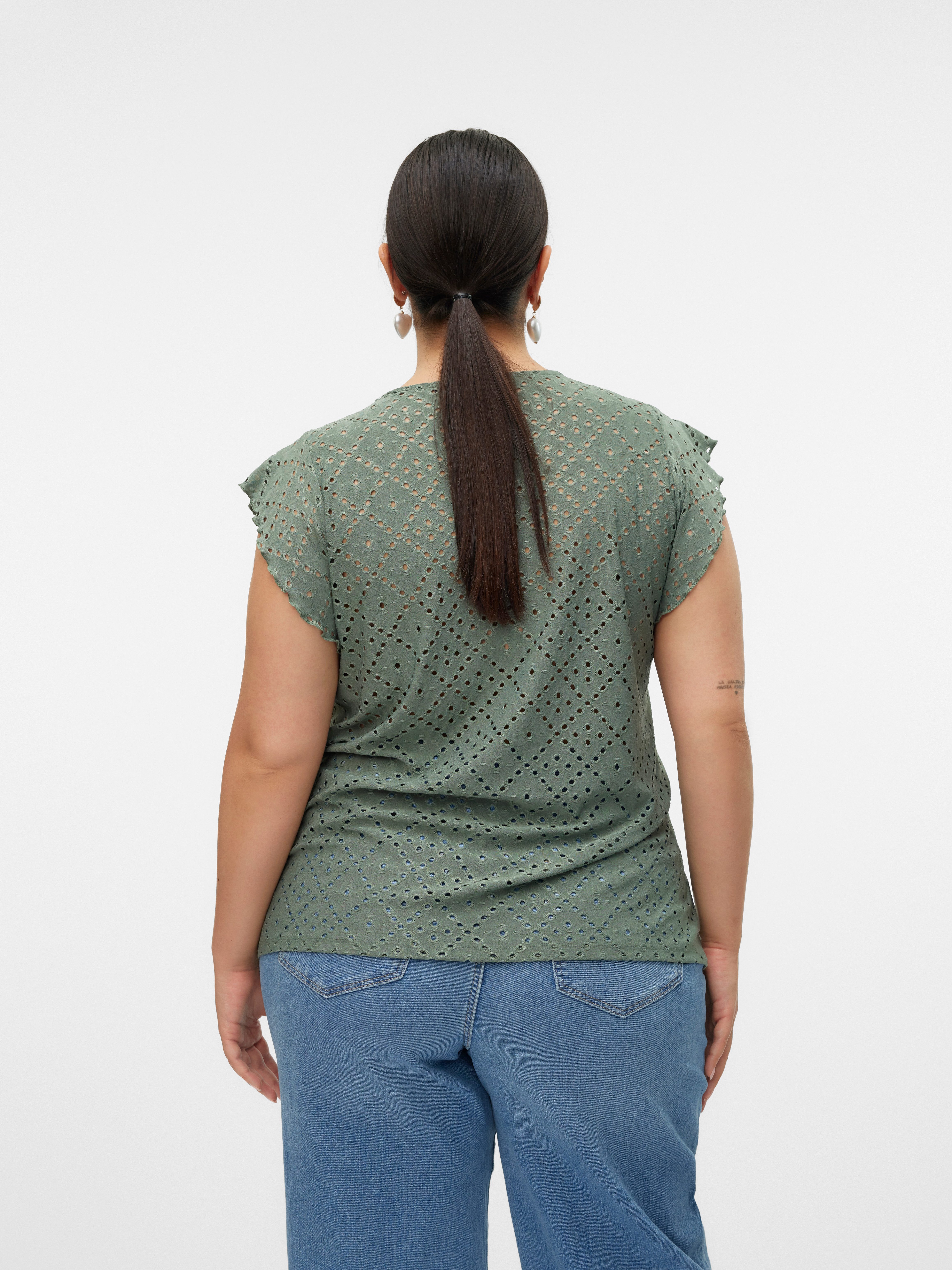 Vero Moda Curve Spitzenshirt VMCTASSA SL FRILL TOP NOOS CUR Materialmix, loose fit