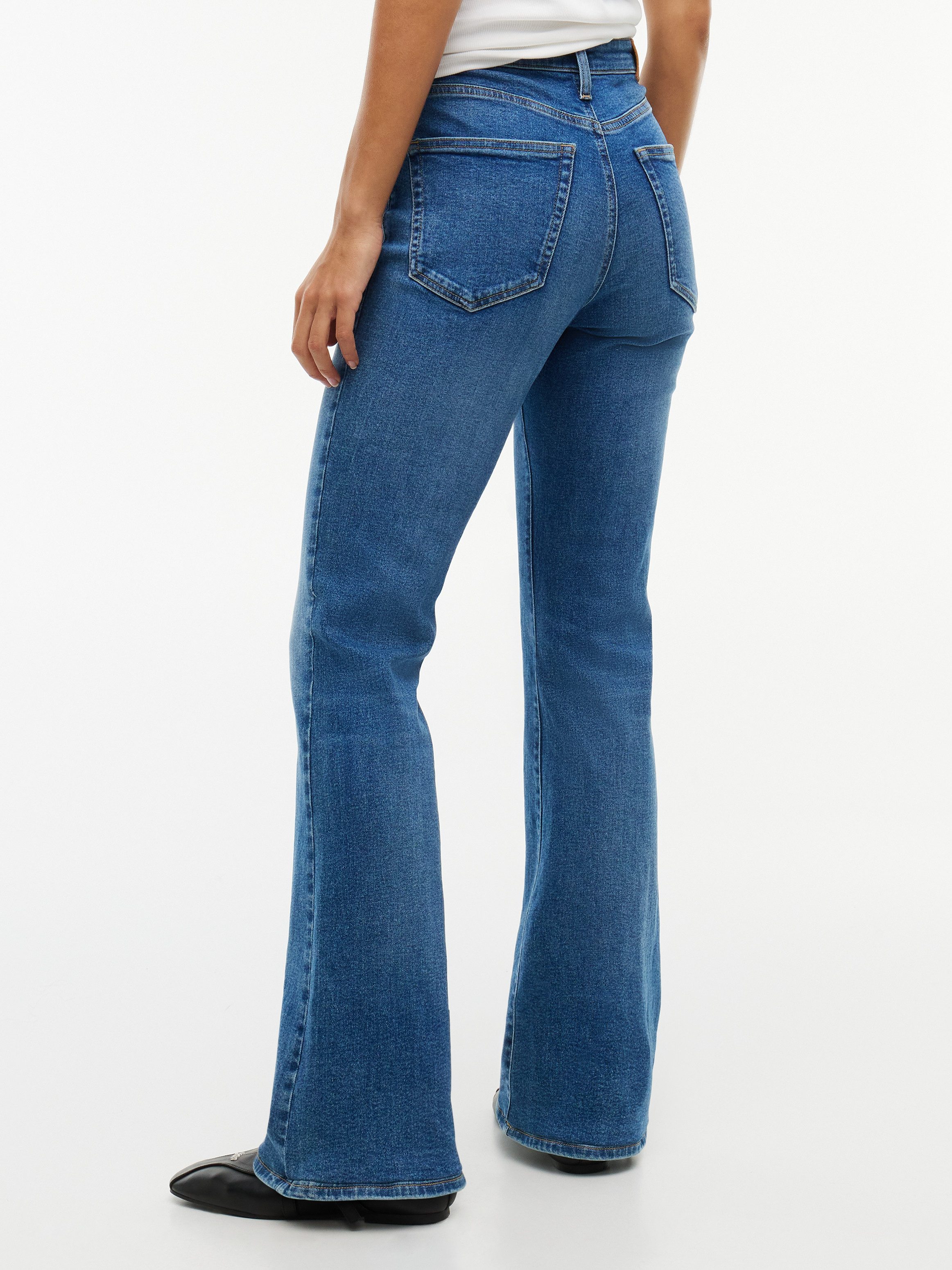Tommy Jeans Bootcut-Jeans SYLVIA HIGH RISE BOOTCUT DJ0239 Baumwollmischung – Bild 2 von 5