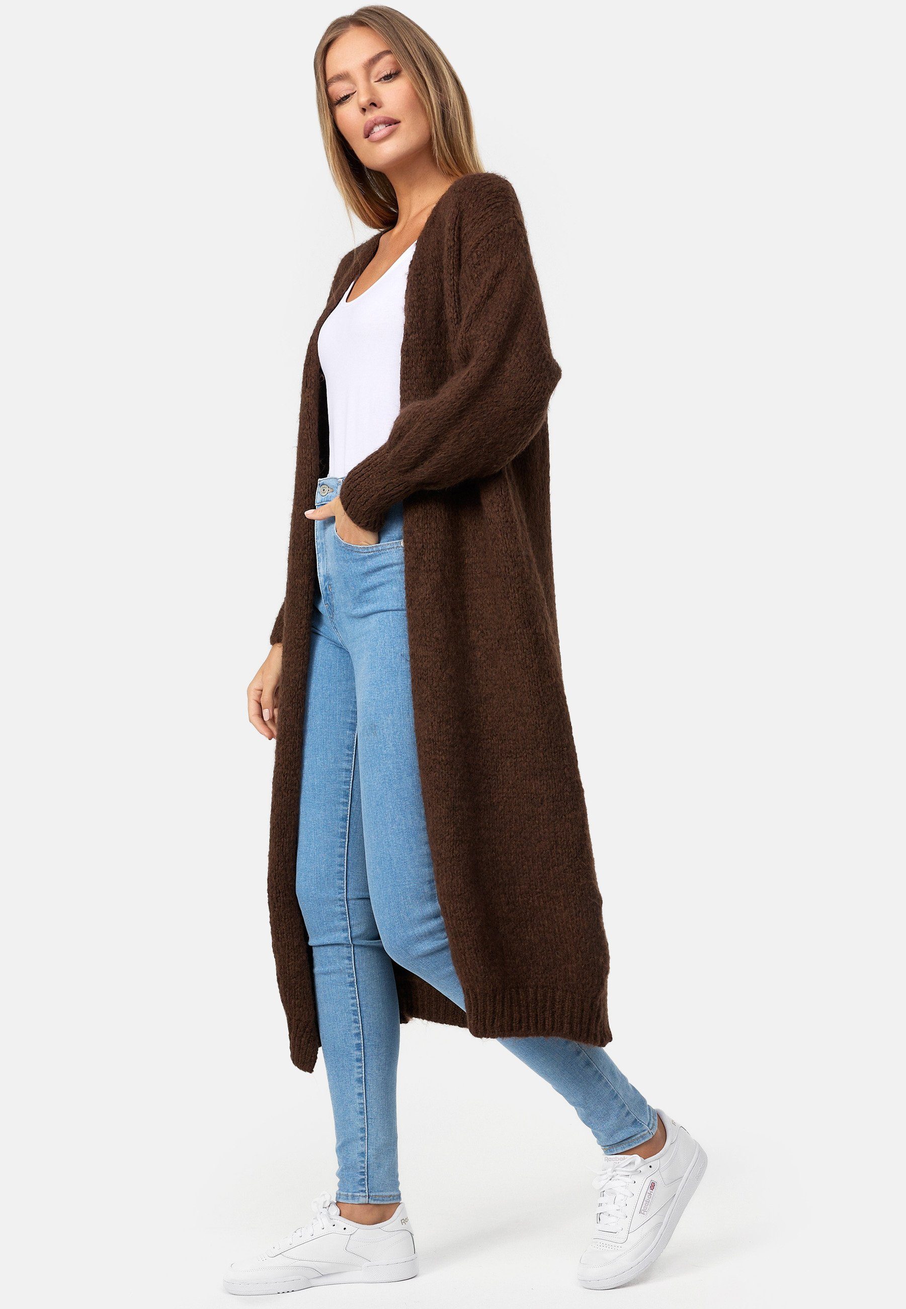 Decay Strickjacke in klassischem Design