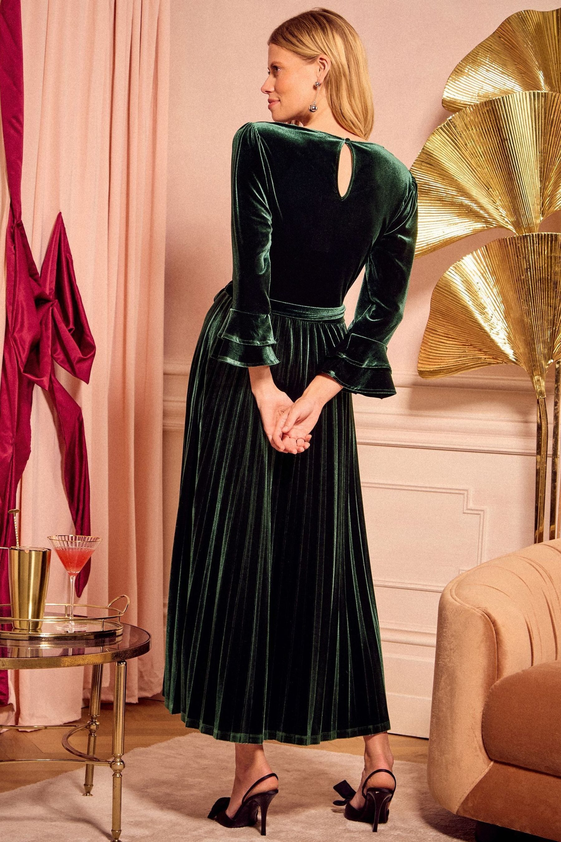 Love & Roses Midikleid Love & Roses Midikleid aus Samt, Petite (1-tlg) günstig online kaufen