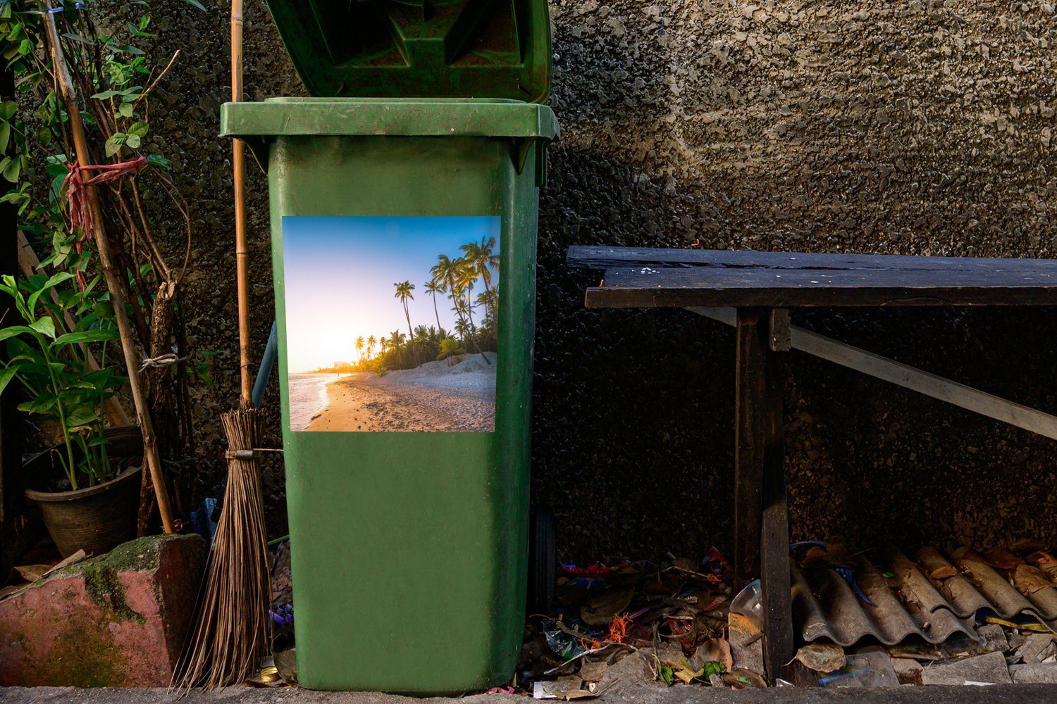 Mülleimer-aufkleber, (1 - - Sand Palme Wandsticker Mülltonne, Sticker, St), Container, Strand MuchoWow Abfalbehälter