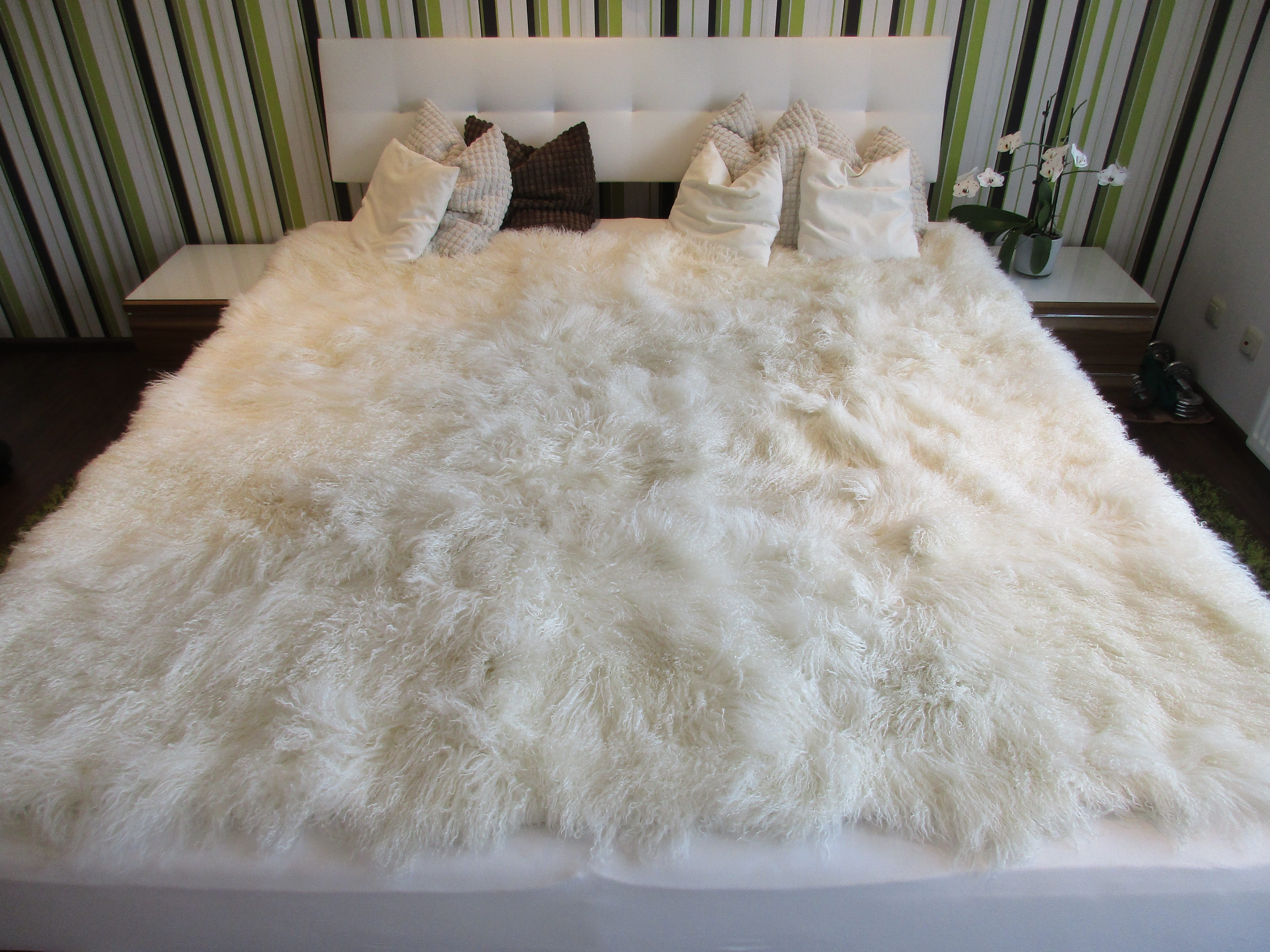 Reissner Lammfelle Fellteppich Tibetlamm Bettauflage Decke XXL-Teppich