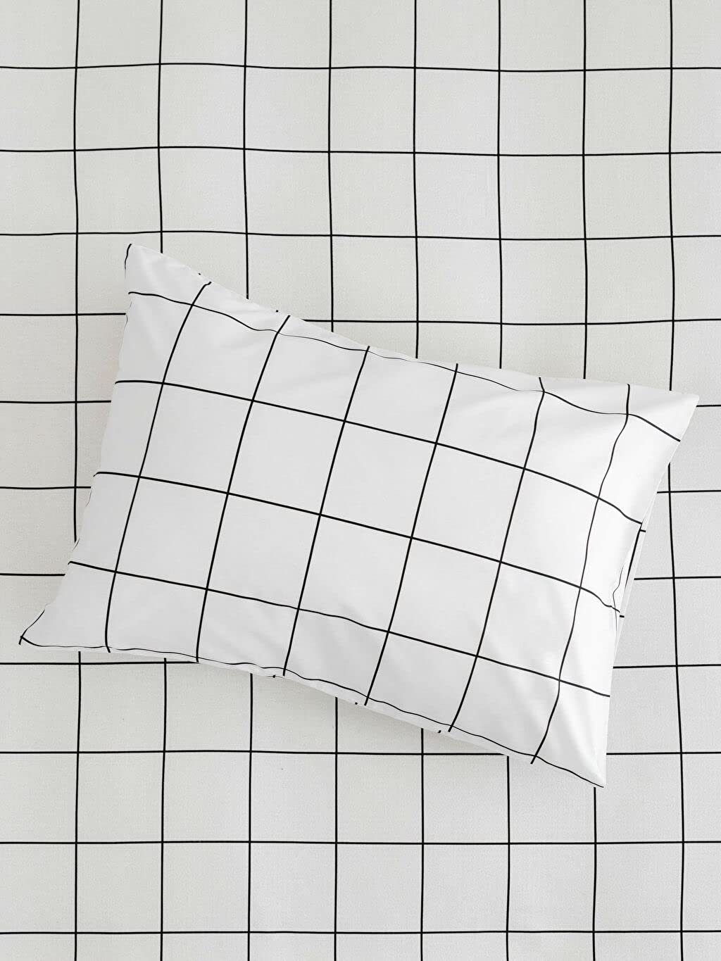 Tagesdecke Pique-Decke Set, Furni24 (160x220 cm, weiß/schwarz), Tagesdecke