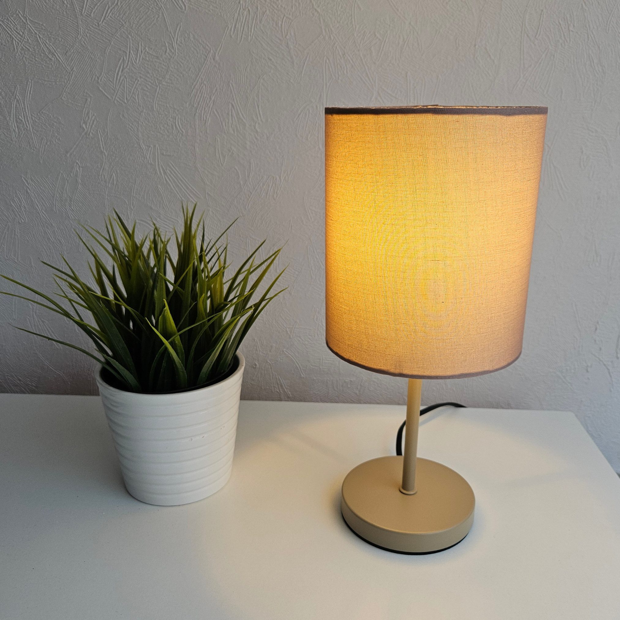 Lichthandel Hoch LED Tischleuchte Nachttischlampe 2er Set Nachttischleuchte für Schlafzimmer Tischlampe, LED wechselbar, warmweiß, LED – Bild 3 von 5