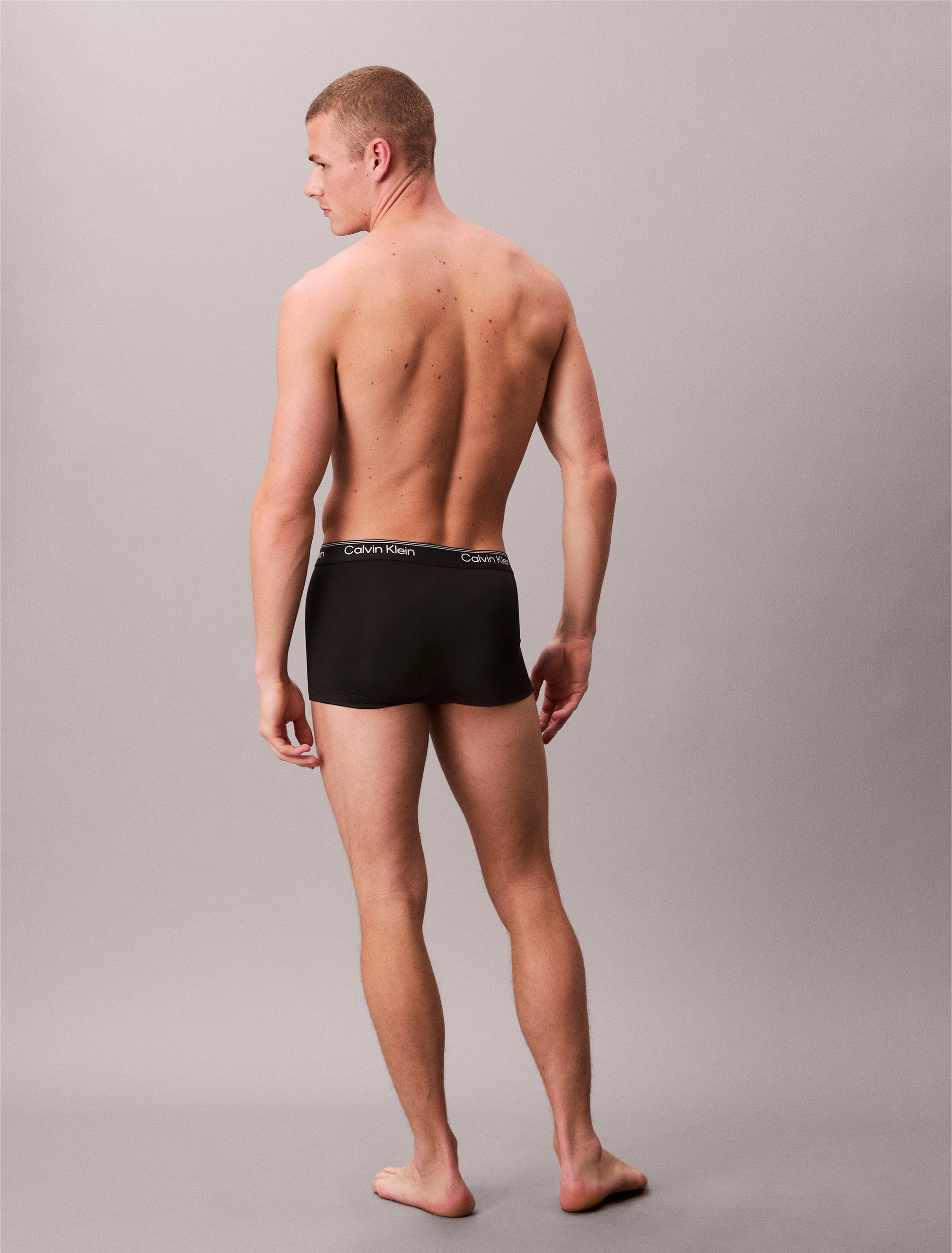 Calvin Klein Underwear Trunk LOW RISE TRUNK 3PK (Packung, 3er-Pack) mit Logo-Elastikbund