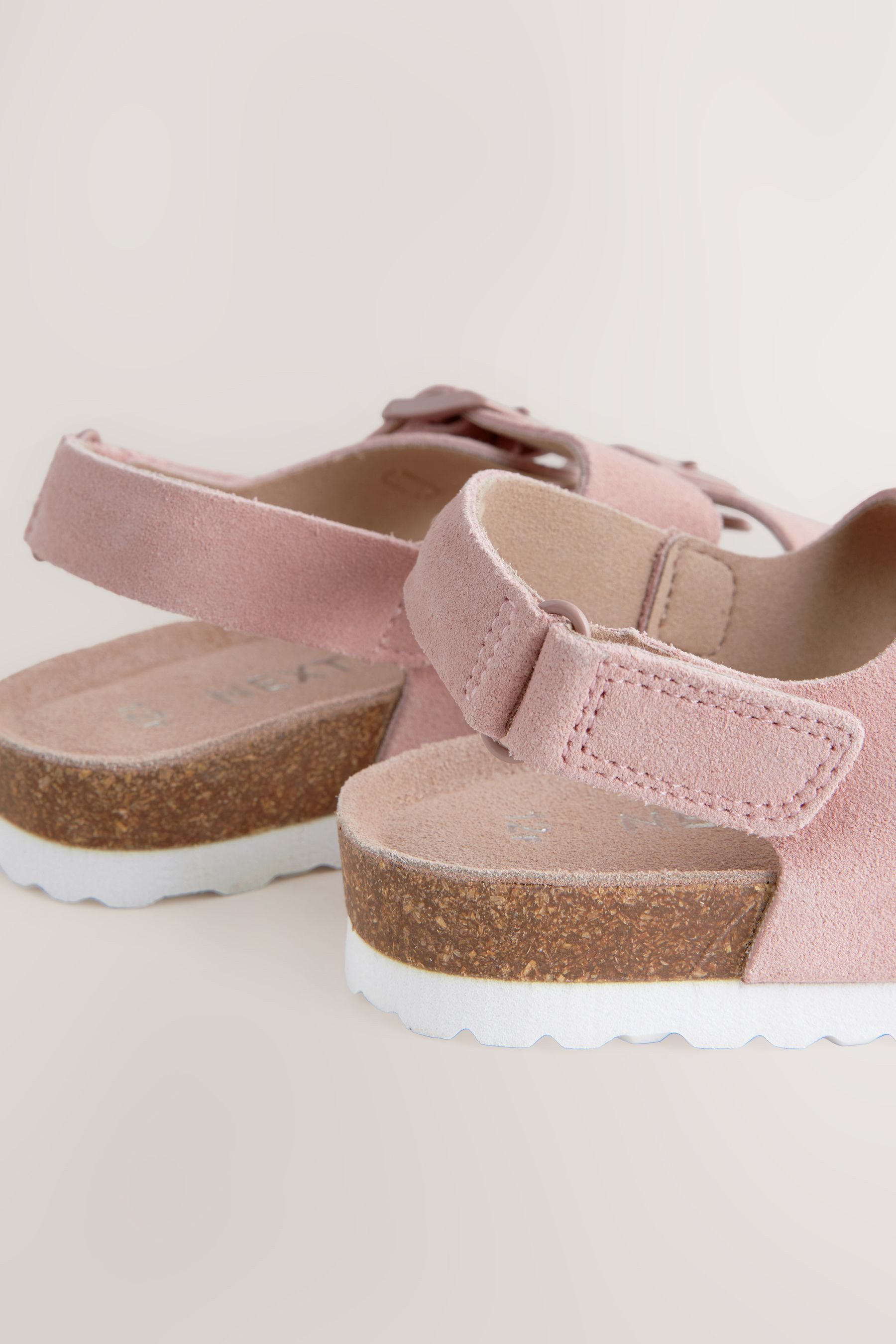 Next Sandale mit Korkfußbett und Klettverschlussriemen günstig online kaufen