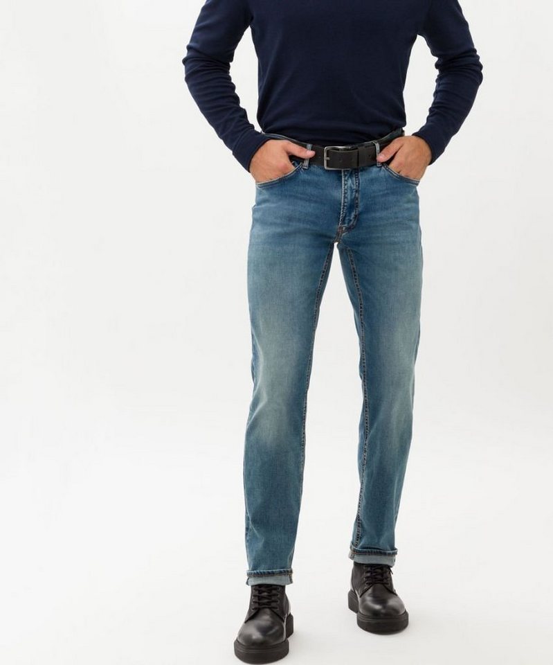 Brax 5-Pocket-Jeans Style CHUCK, Innovatives, nachhaltiges  Produktionsverfahren