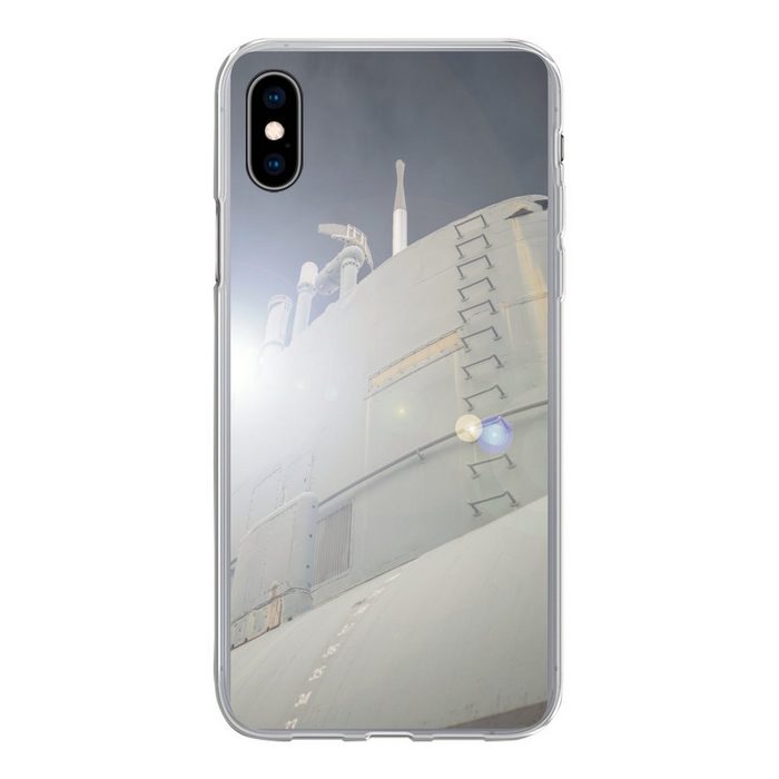 MuchoWow Handyhülle Ein U-Boot an einem klaren Tag Handyhülle Apple iPhone Xs Max Smartphone-Bumper Print Handy