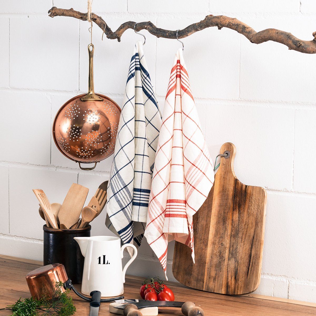 LIVING CRAFTS Geschirrtuch HELSINKI, Klassische Halbleinen-Geschirrtücher