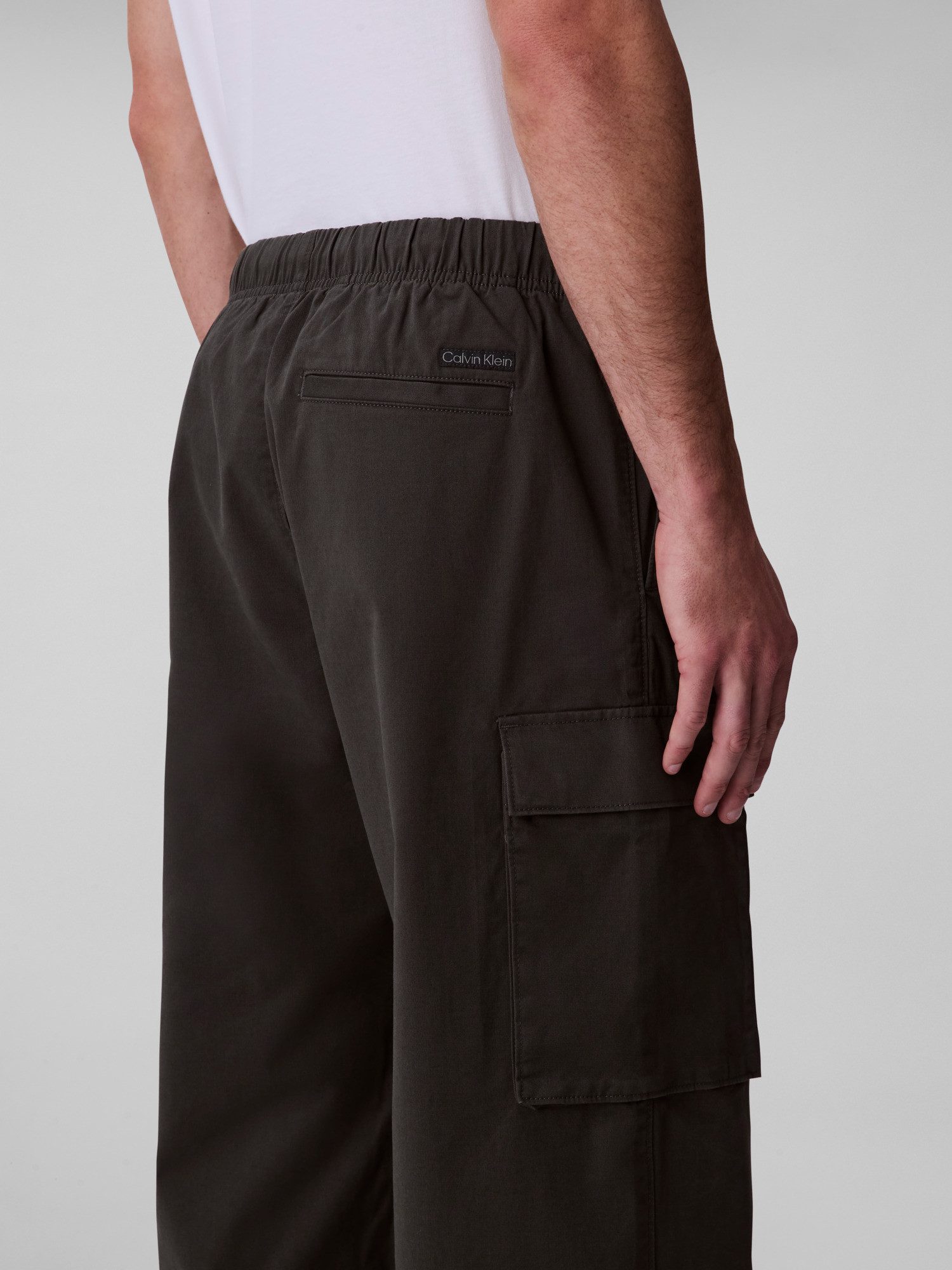 Calvin Klein Jeans Cargohose CO PULL ON STRAIGHT CARGO PANT in Unifarbe