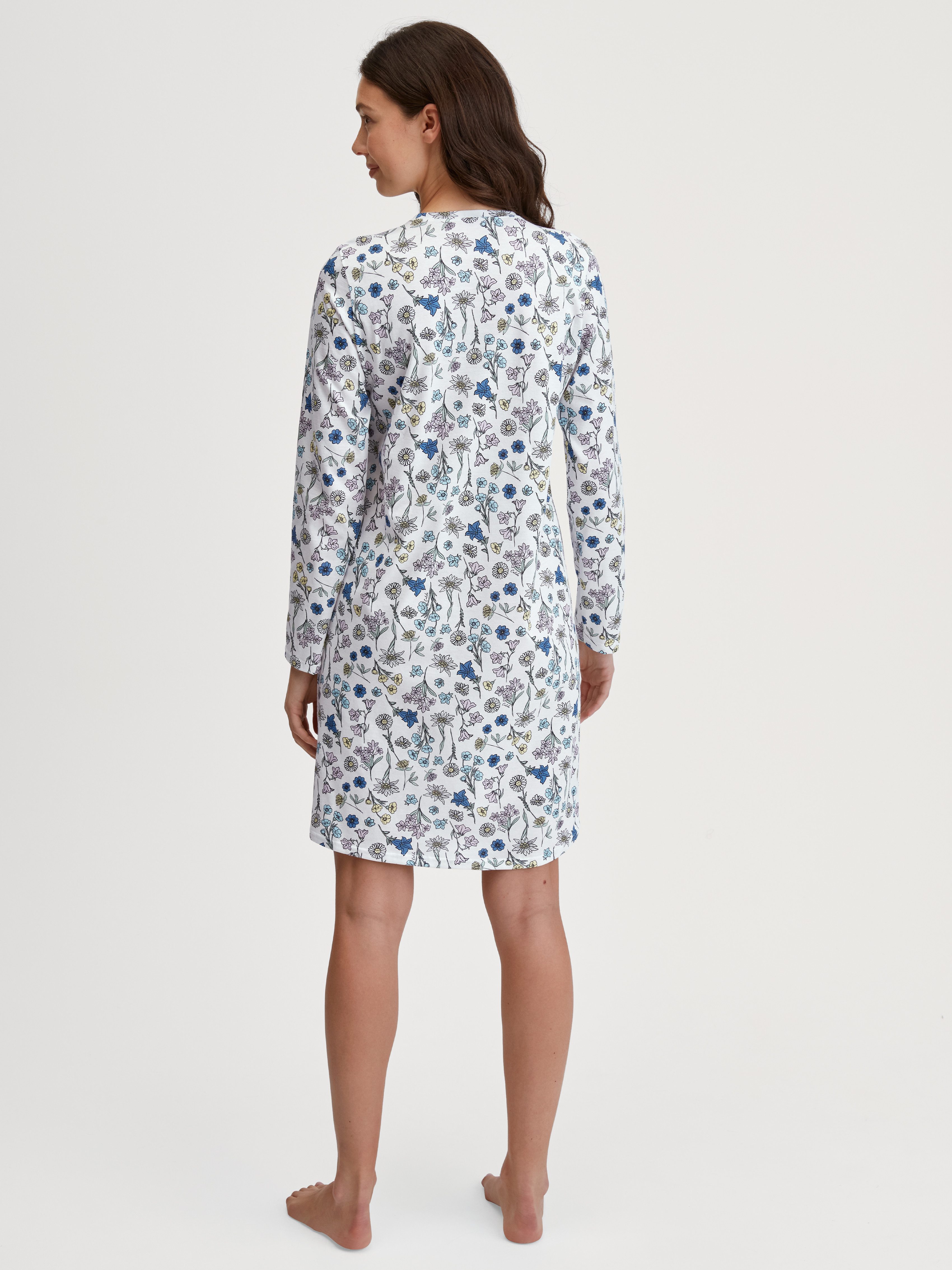 CALIDA Nachthemd Blooming Nights Allover-Print, Pure Cotton, Langarm, atmungsaktiv, weich