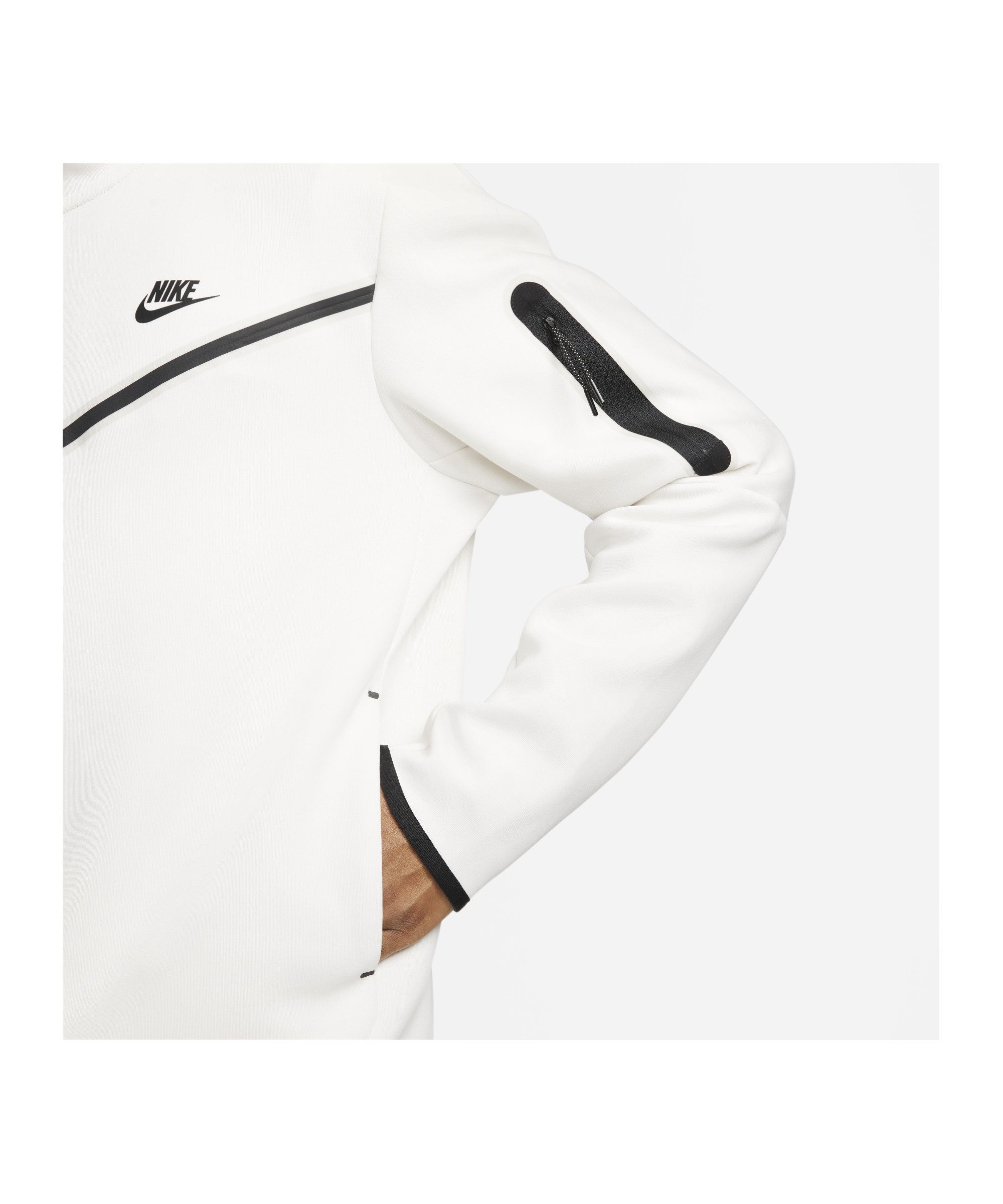Tech grauschwarz Sweatjacke Sportswear Nike Windrunner Fleece