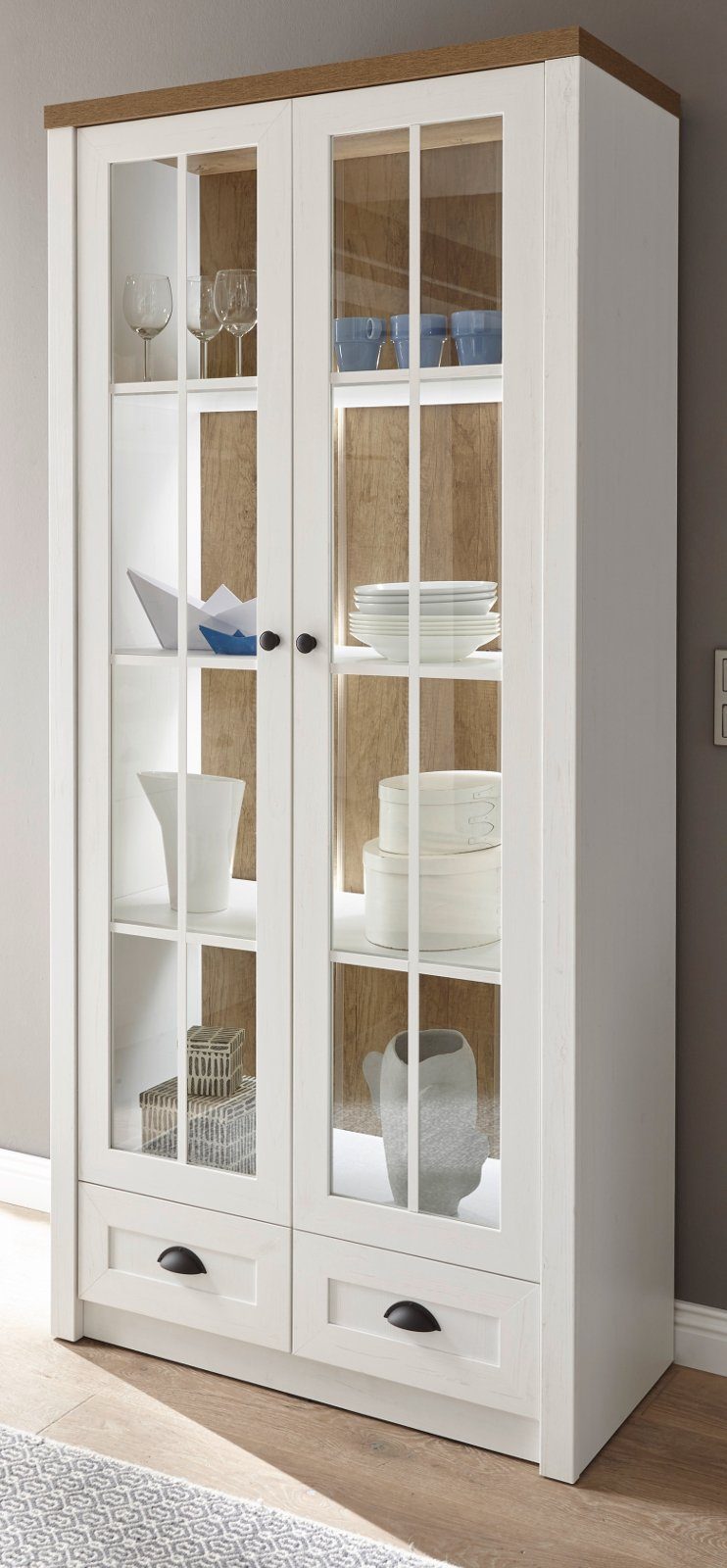 Furn.Design Standvitrine Seyne (Vitrinenschrank in Pinie weiß und Eiche, 90 x 198 cm) moderner Landhausstil