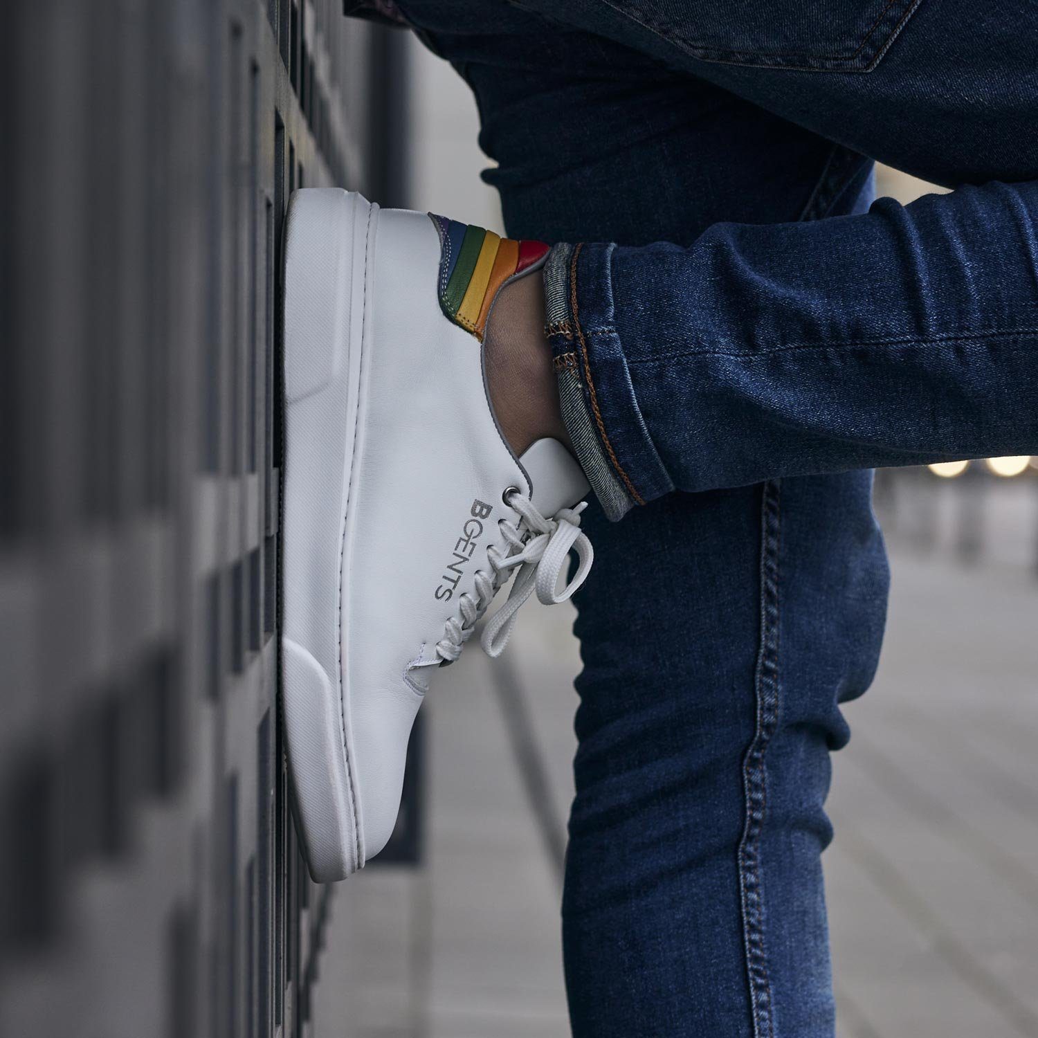 BGENTS Pride Sneaker Sneaker mit Pride-Farbe an der Ferse
