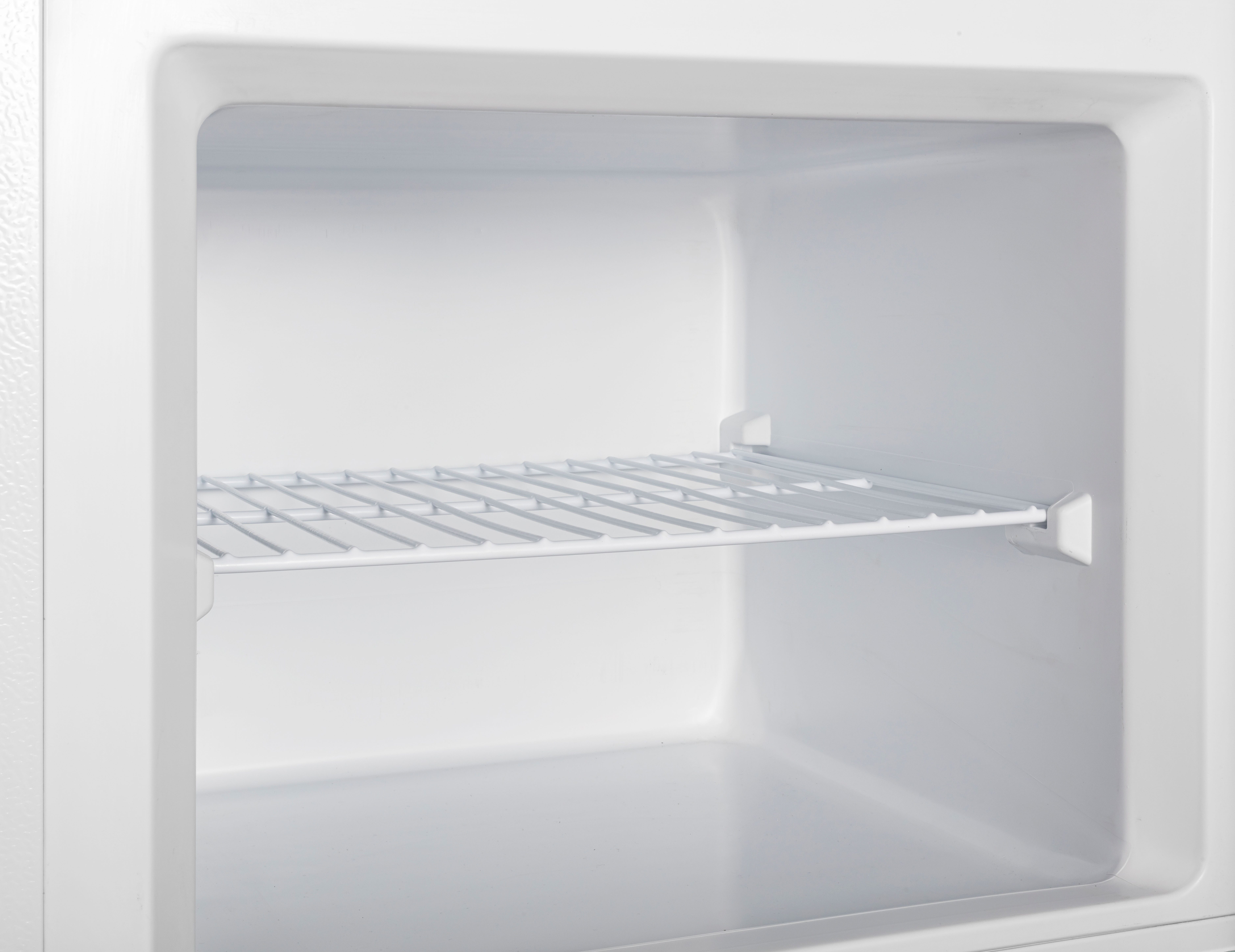 Amica Kühl-/Gefrierkombination DT 377 100 E, 169 cm hoch, 54 cm breit, Edle Optik, smarte Ordnung – passt in deinen Alltag – Bild 5 von 5