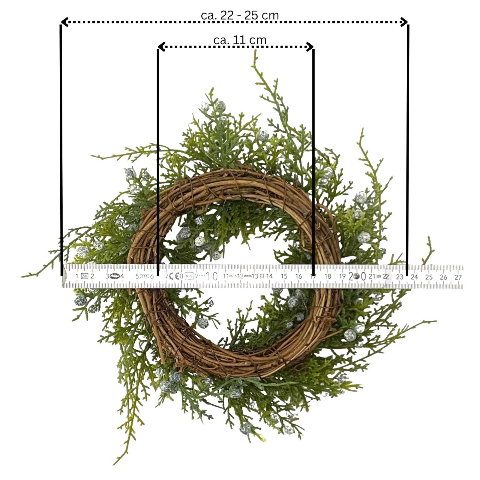Kunstkranz Künstlicher Wacholderkranz mit Beeren 22 - 25cm, Gasper