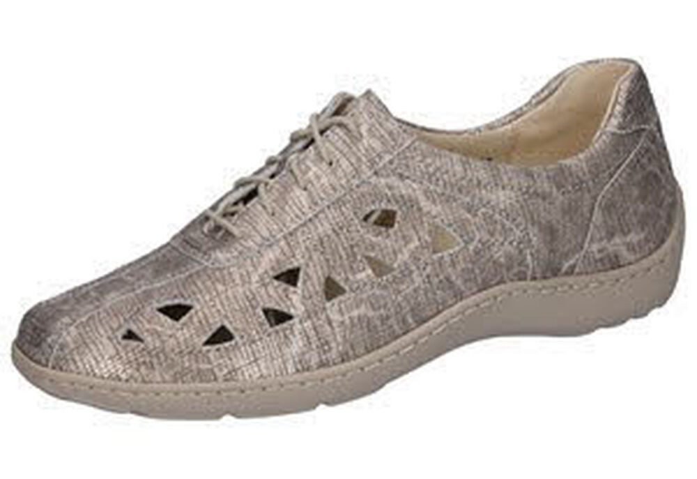 Henni Schnürschuh