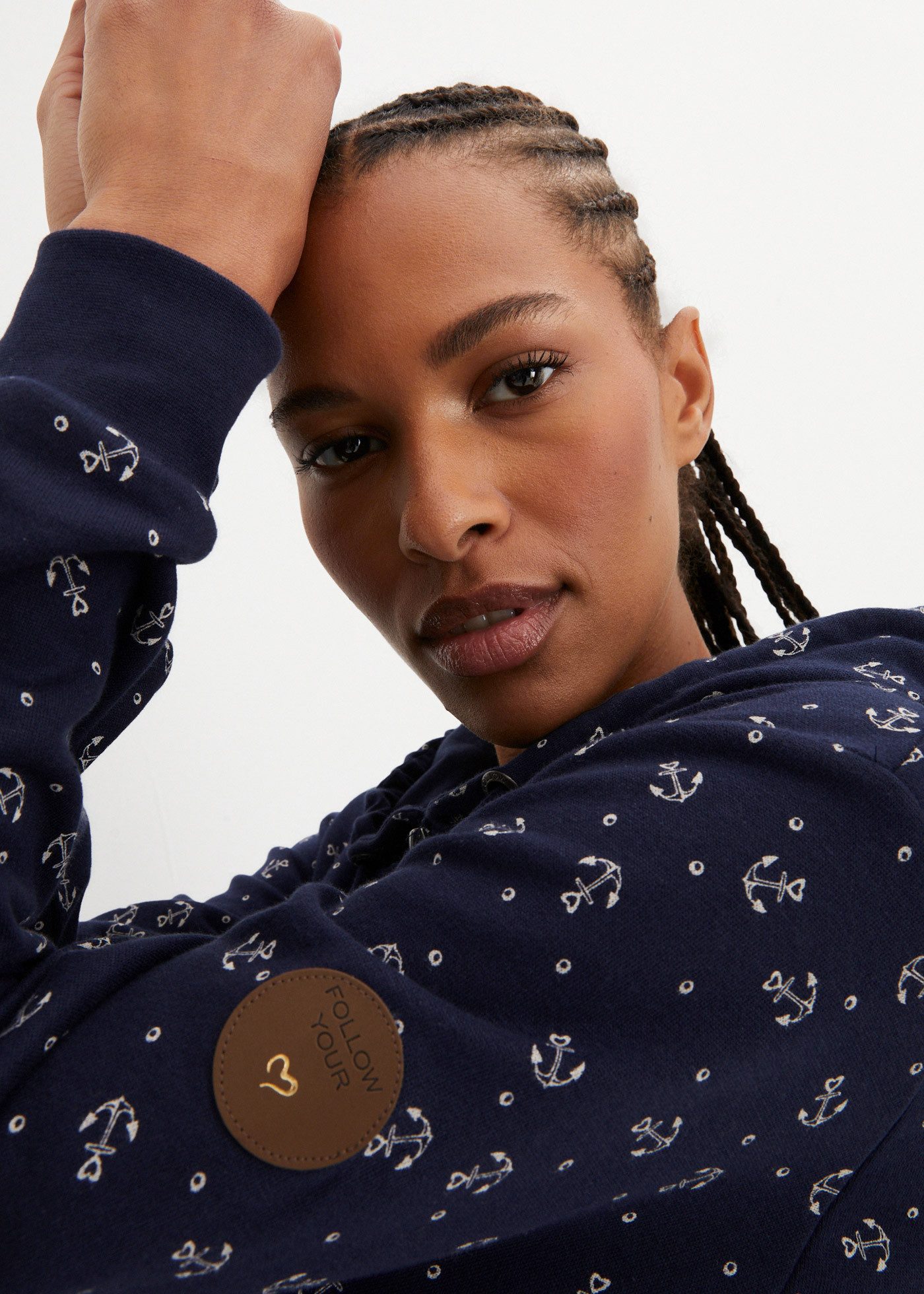 bonprix Hoodie mit maritimem Muster, Anker-Motiven
