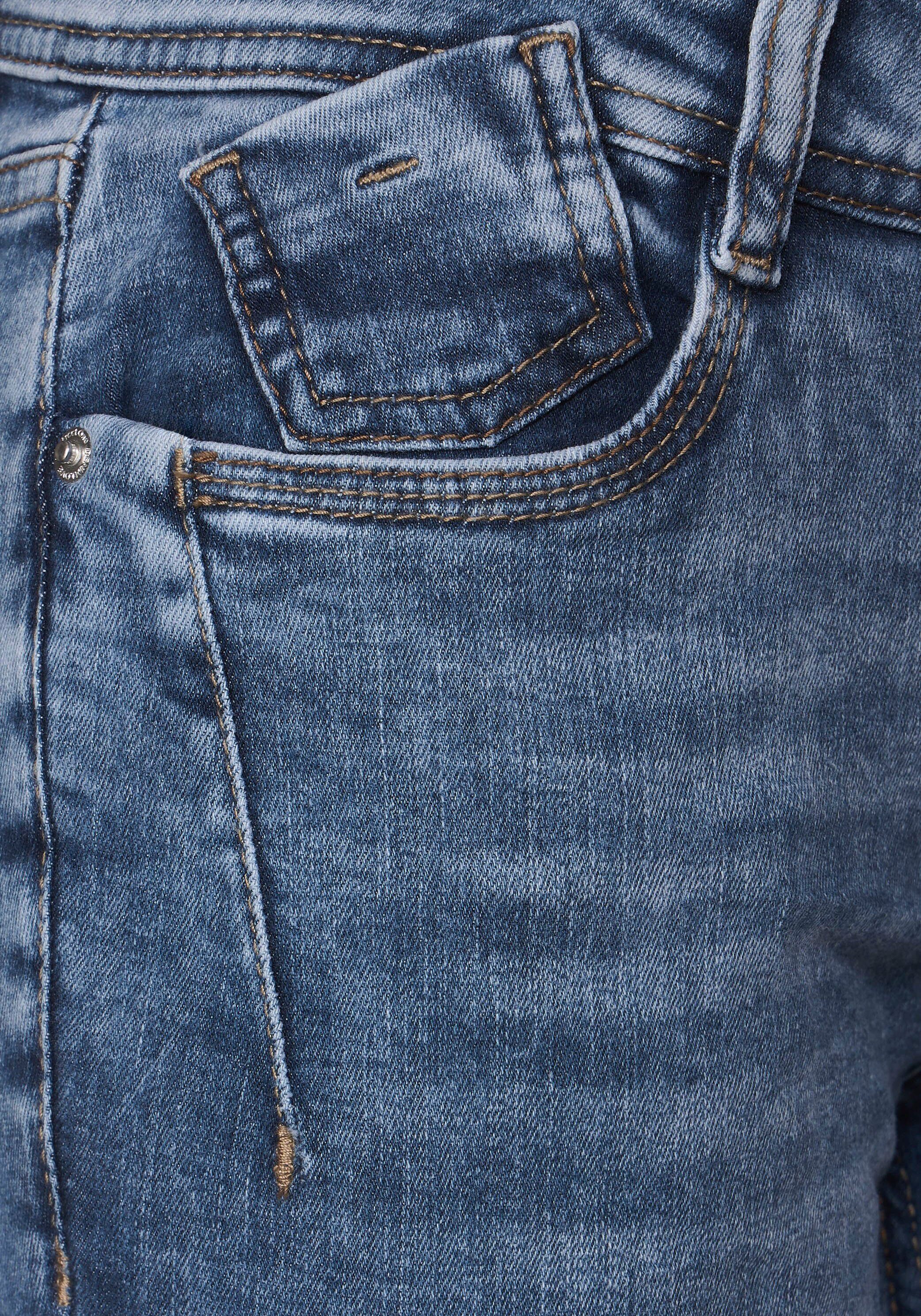 STREET Waschung ONE in 3/4-Jeans mittelblauer