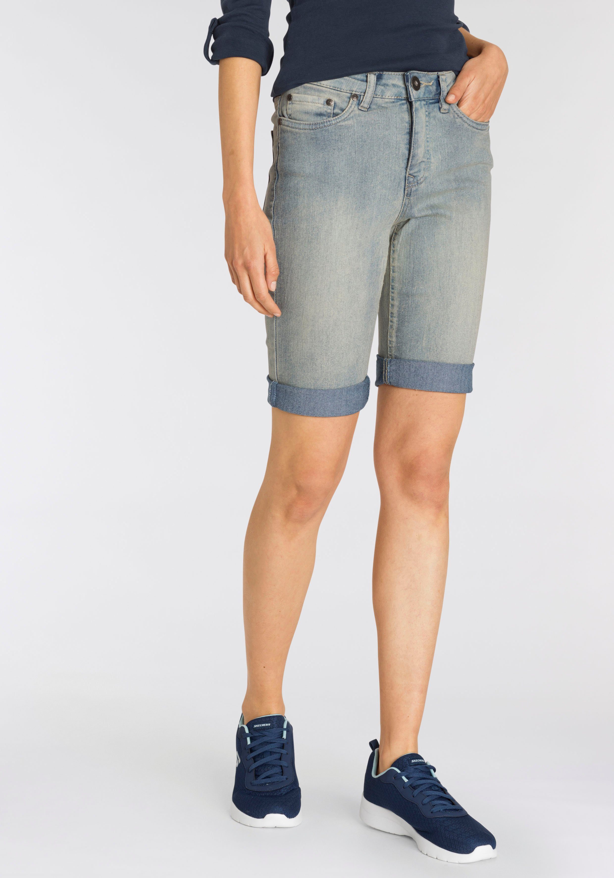 Arizona Jeansbermudas schmale Passform, krempelbarer Saum, Usedwaschung, ho günstig online kaufen