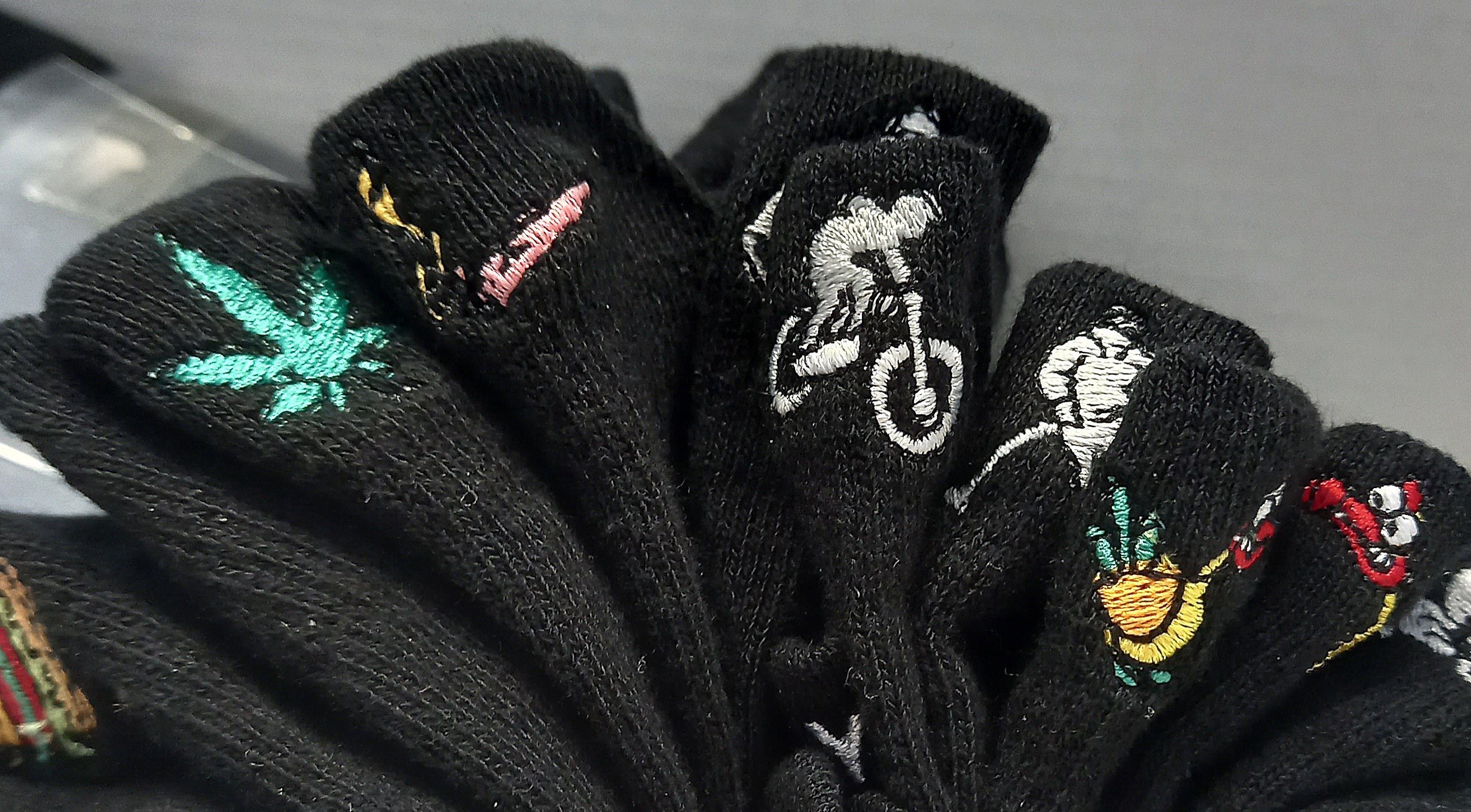 Cocain underwear Sneakersocken Lustige Herren Sneaker Fun Socken schwarz Baumwolle funny lustig Socks (8-Paar) atmungsaktiv - variierende lustige Motive