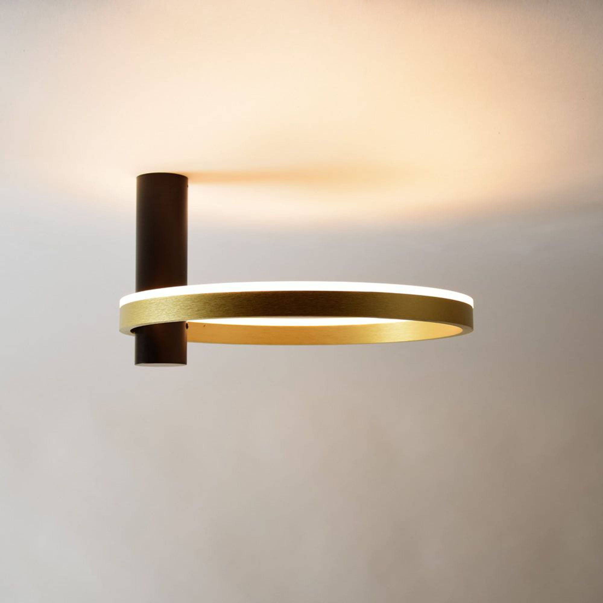 s.luce Deckenleuchte LED Wand- & Deckenleuchte Ring Air rund indirekt Ø 40cm Schwarz/Gold, Warmweiß