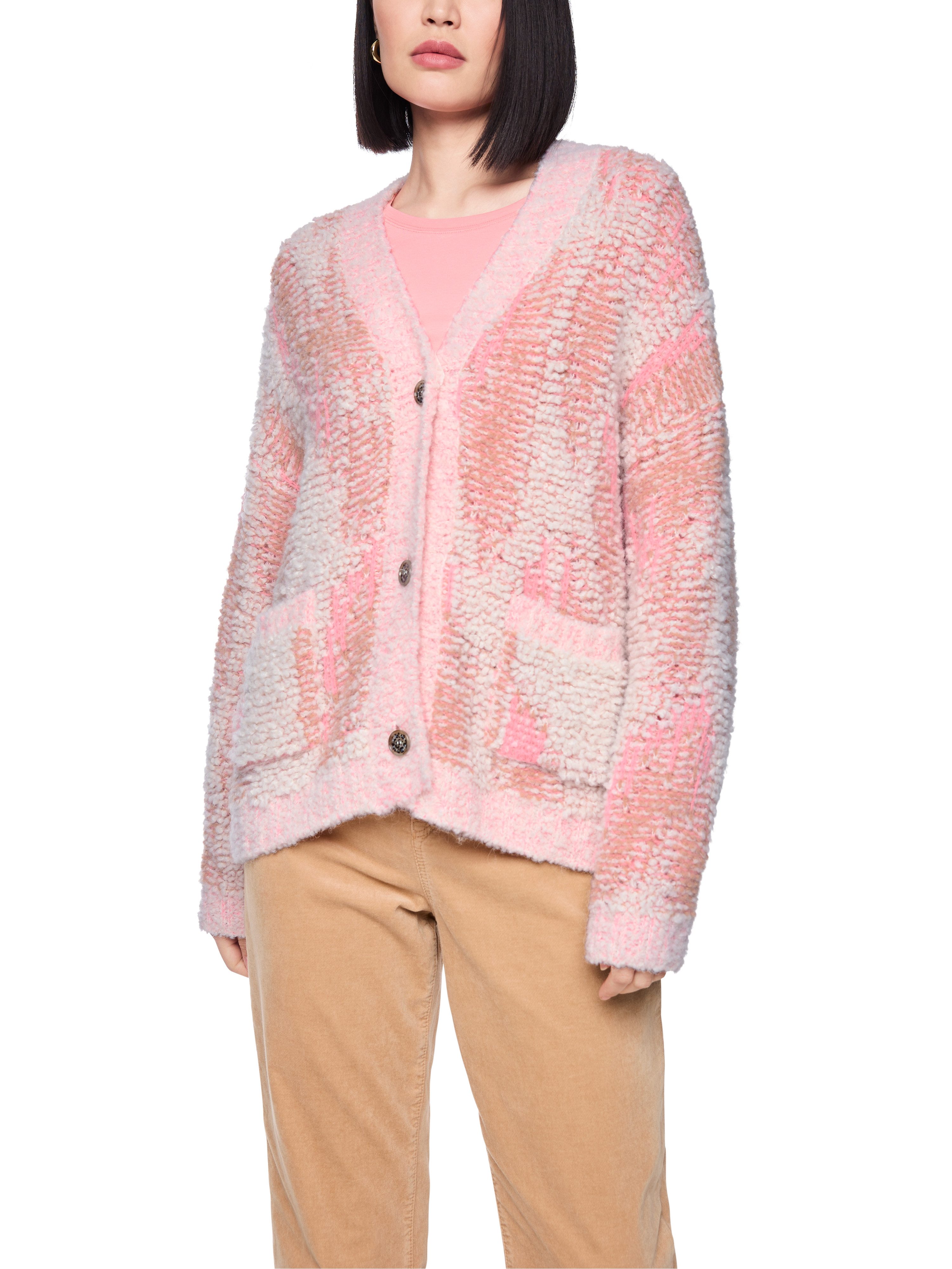 Marc Cain Cardigan Winter Wilds Premium Damenmode Bouclé, kastiger Schnitt, mit Alpaka-Anteil