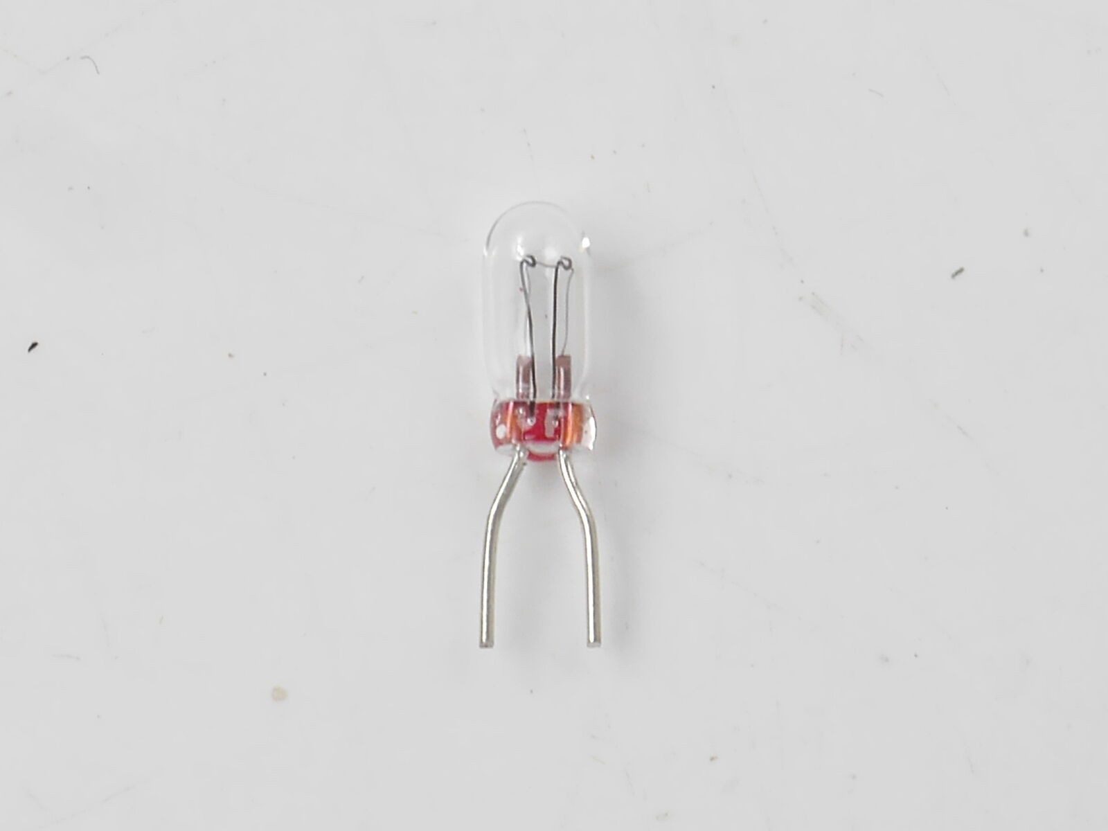 Märklin Modelleisenbahn-Werkzeug Märklin H0 E610080 Glühlampe Ersatzleuchte hell BiPin (1Stk)